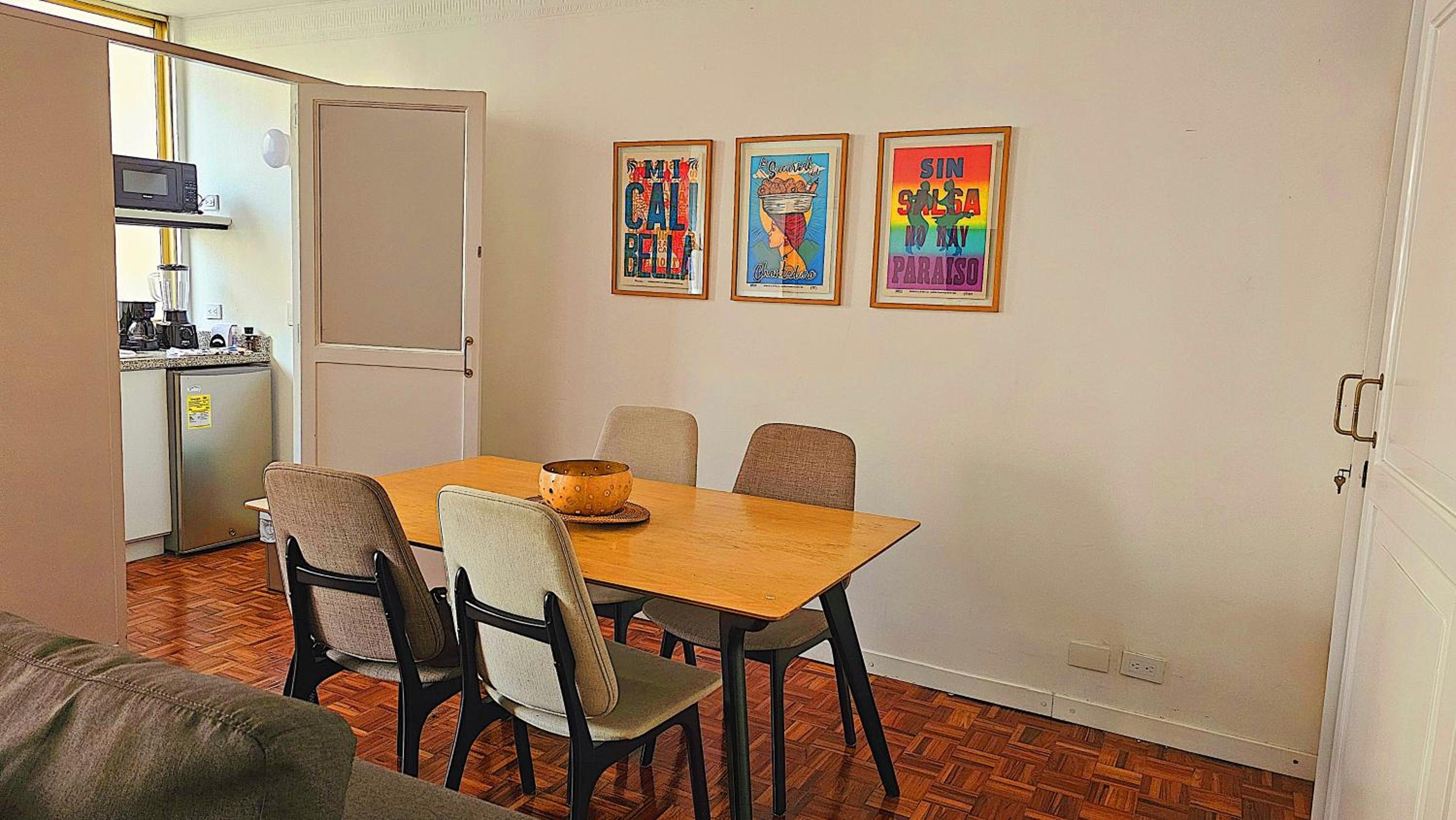 Apto con terraza privada junto al Bulevar del Rio y Calle del Sabor
