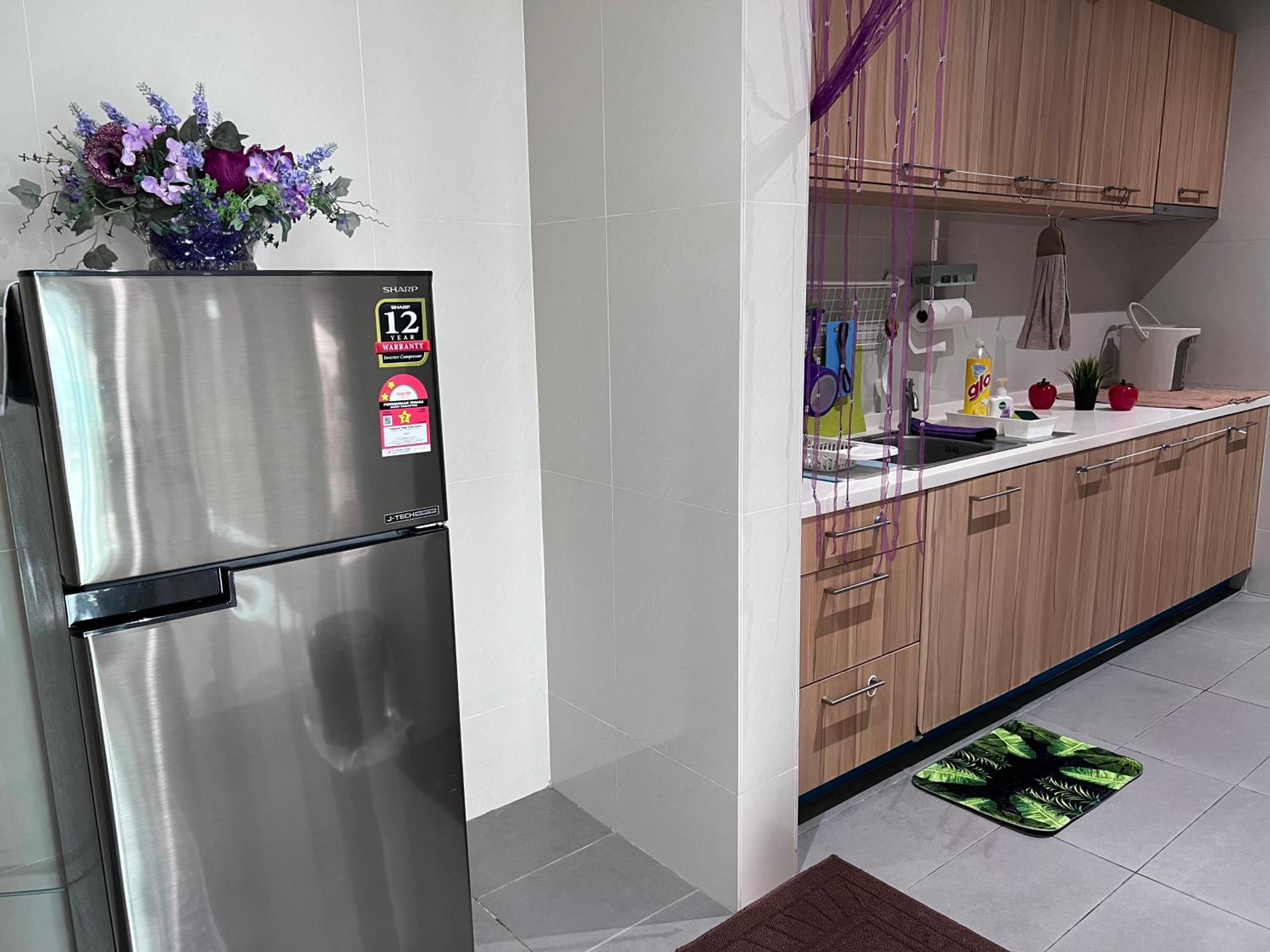 Holiday Home in JB , 2 Bdrm 2 Bthrm Wifi 4 pax