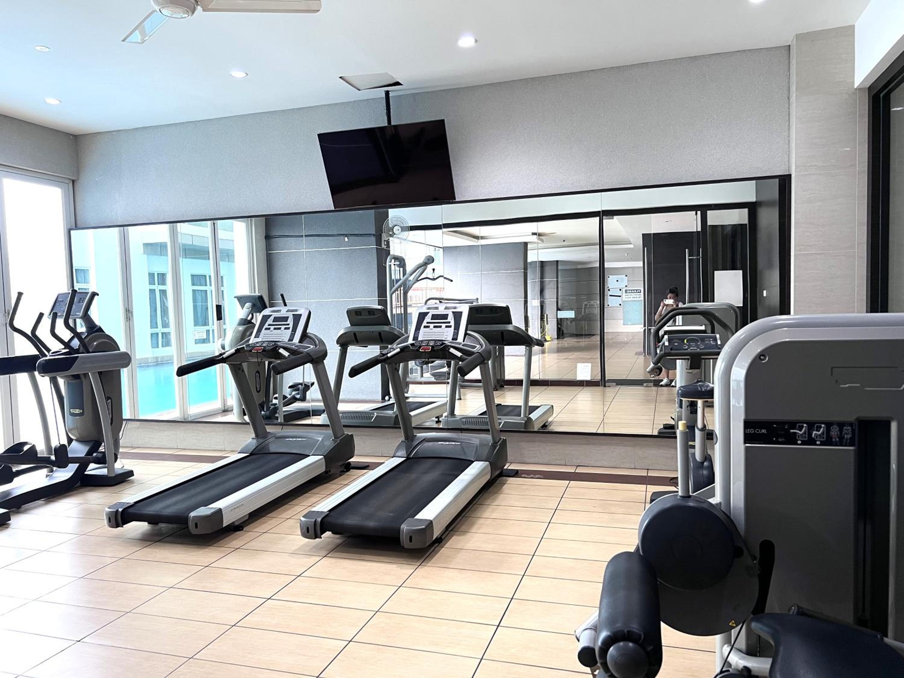 Holiday Home in JB , 2 Bdrm 2 Bthrm Wifi 4 pax
