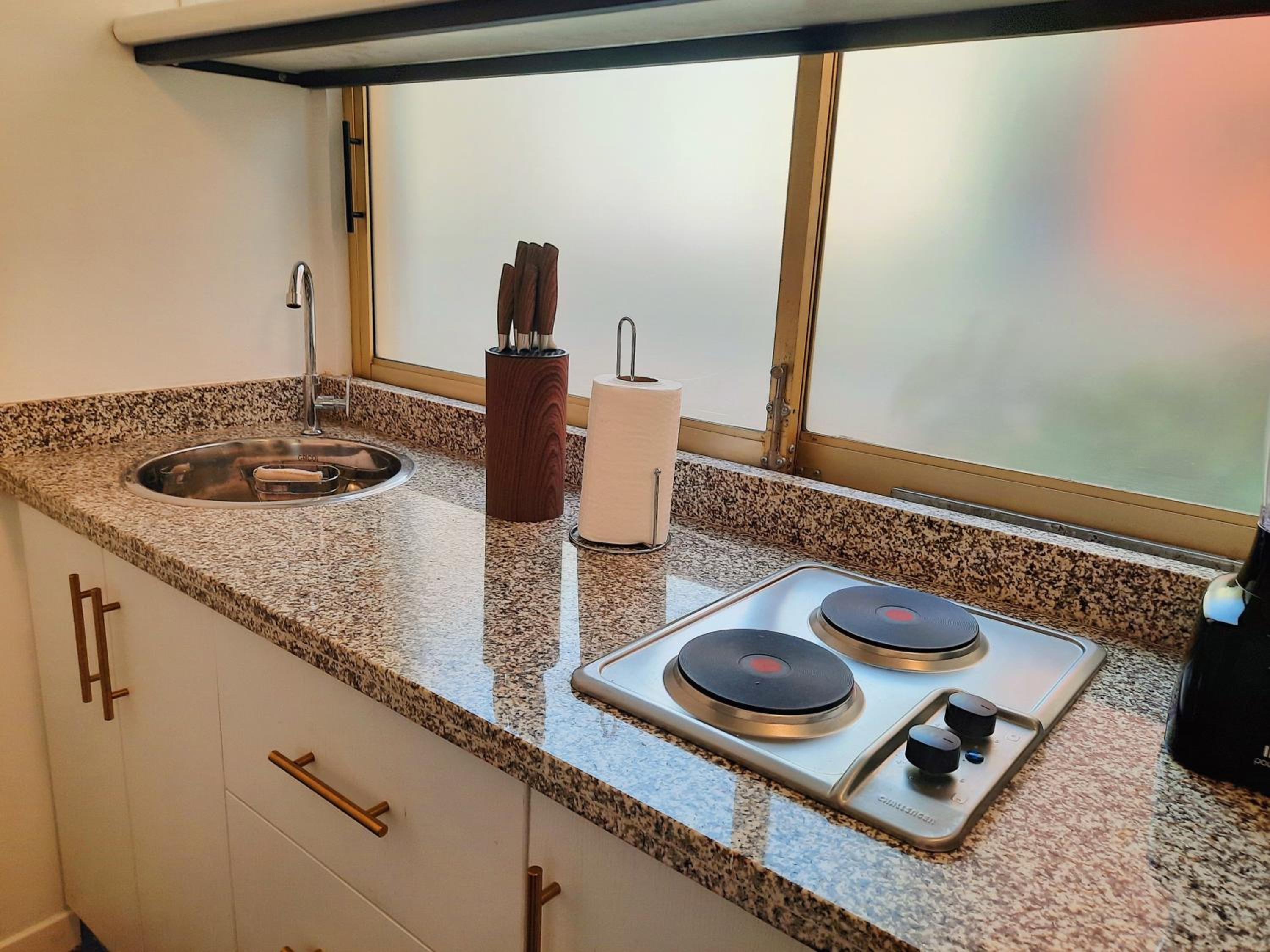 Apto con terraza privada junto al Bulevar del Rio y Calle del Sabor