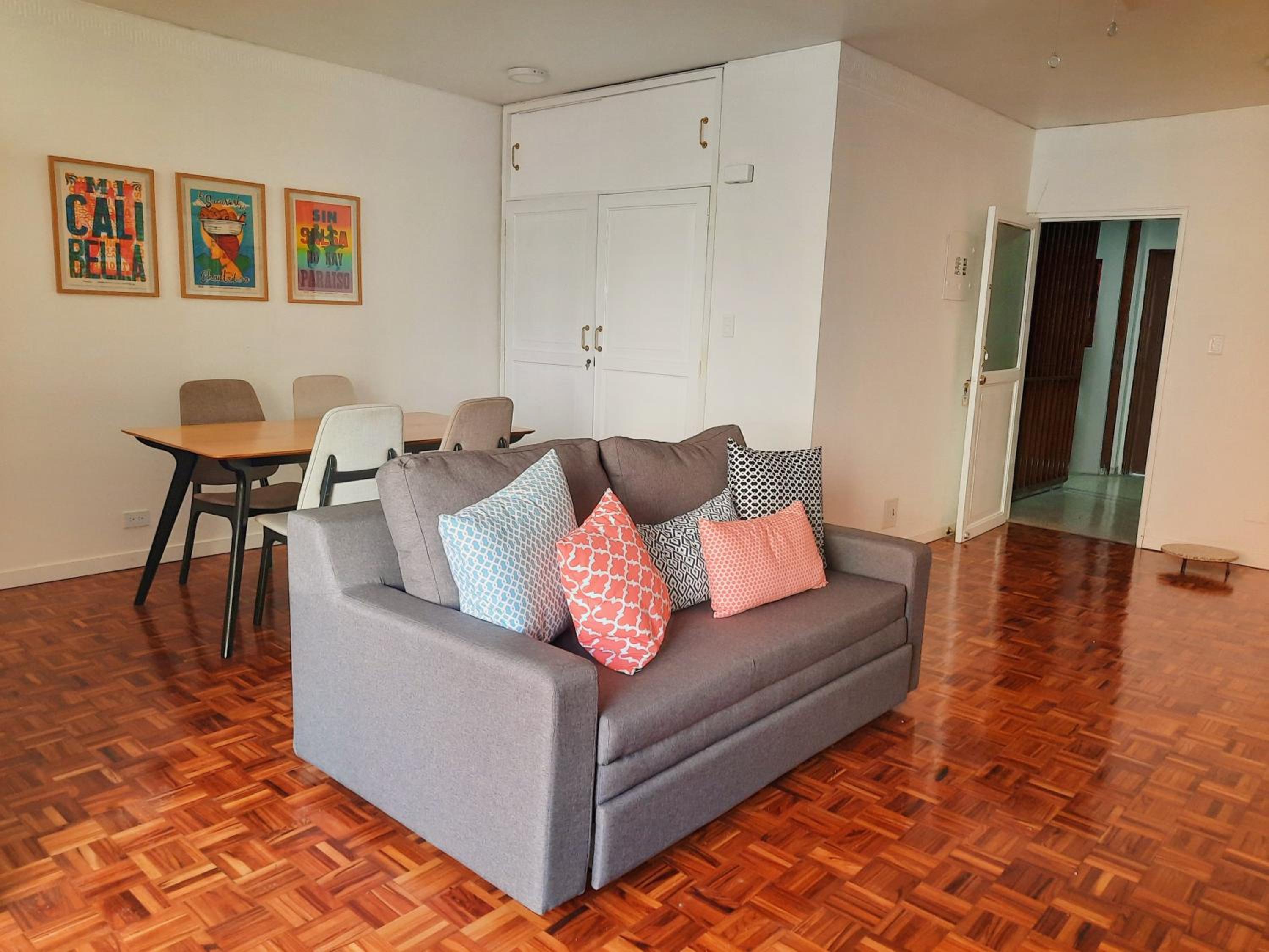Apto con terraza privada junto al Bulevar del Rio y Calle del Sabor