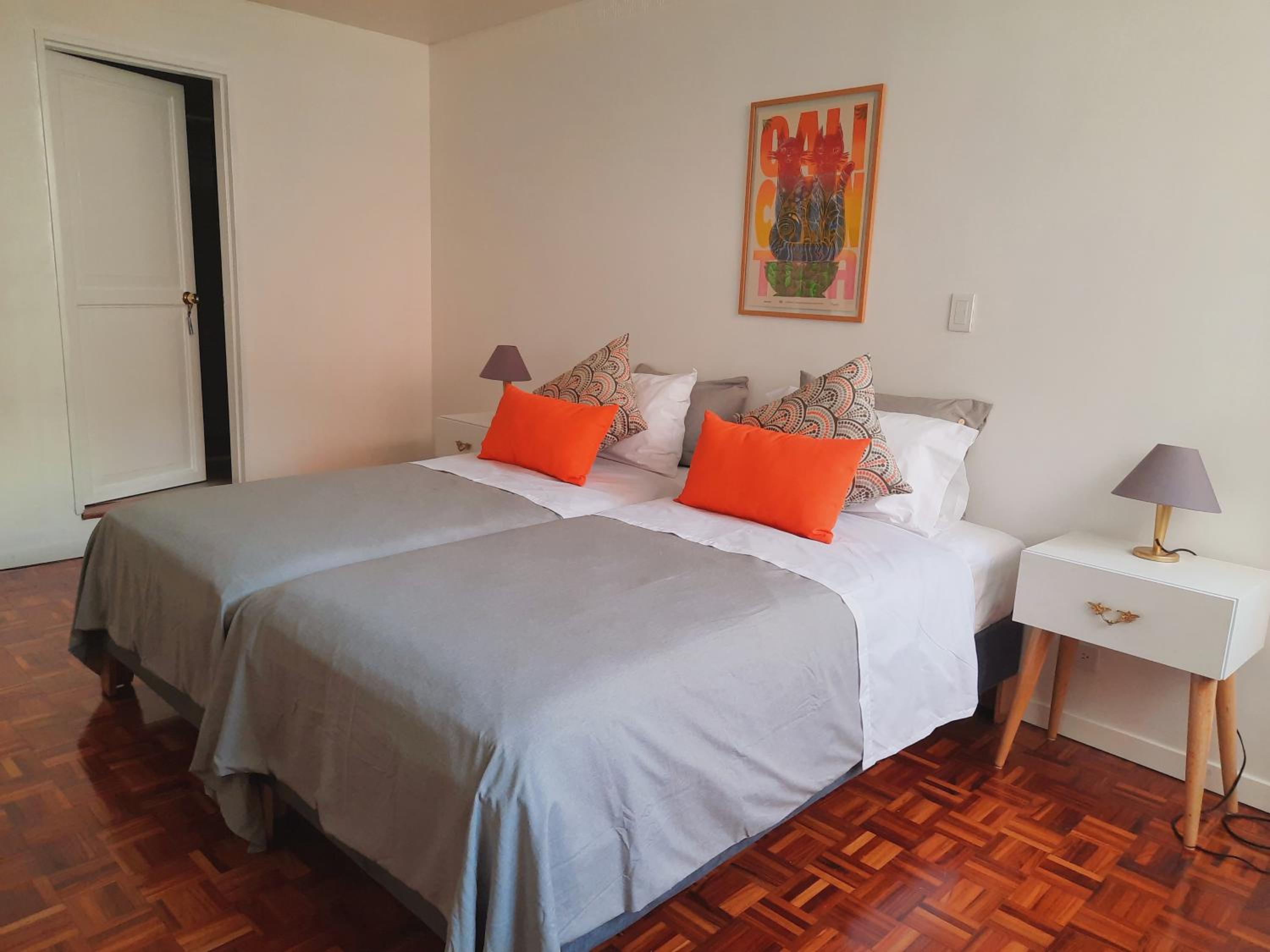 Apto con terraza privada junto al Bulevar del Rio y Calle del Sabor