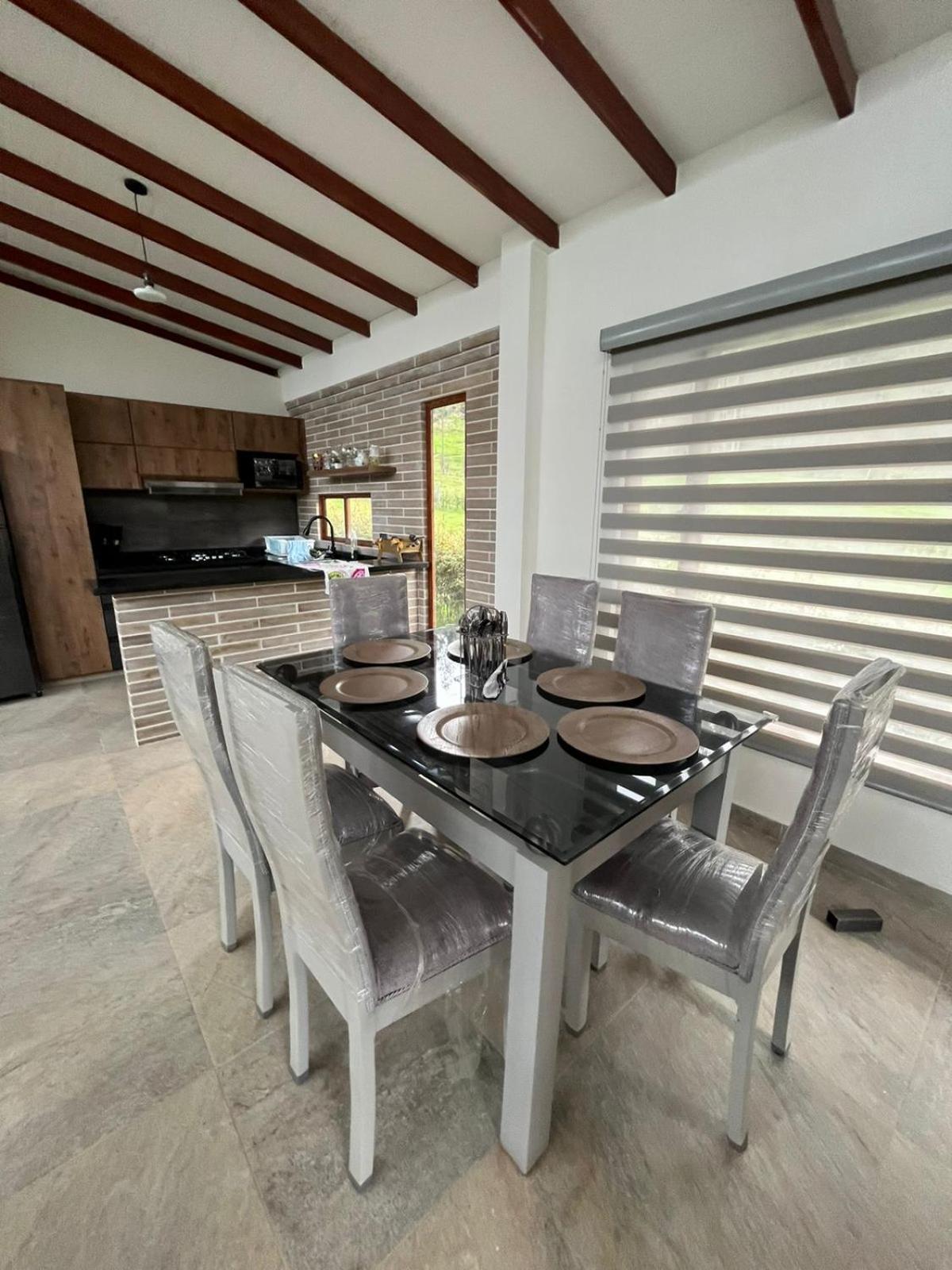 Casa de Campo Moderna Ubaté - Sector La Laja
