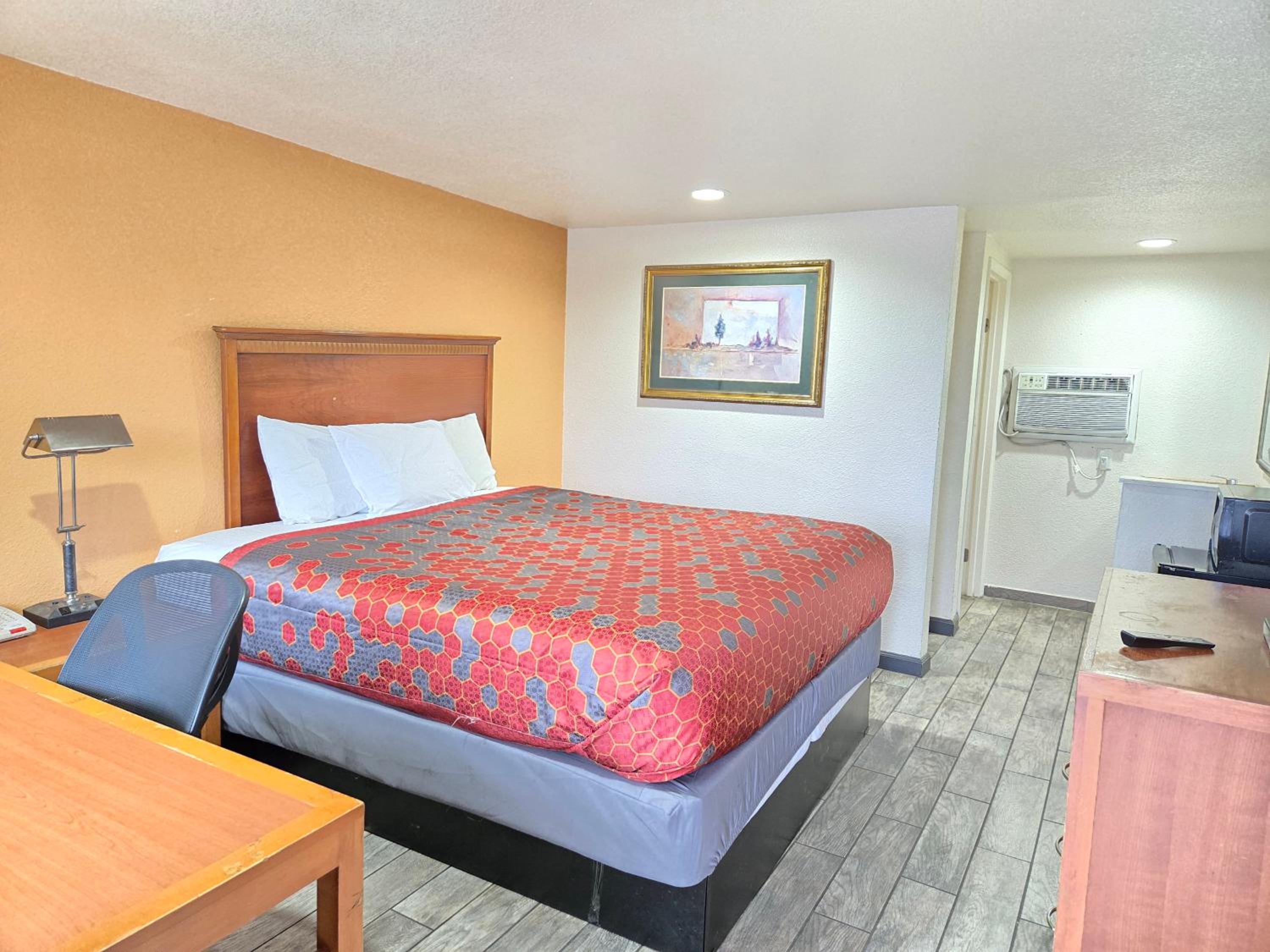 Miscellaneous Market Vacations - Peach City Inn - Marysville/Yuba City - Property Image 3