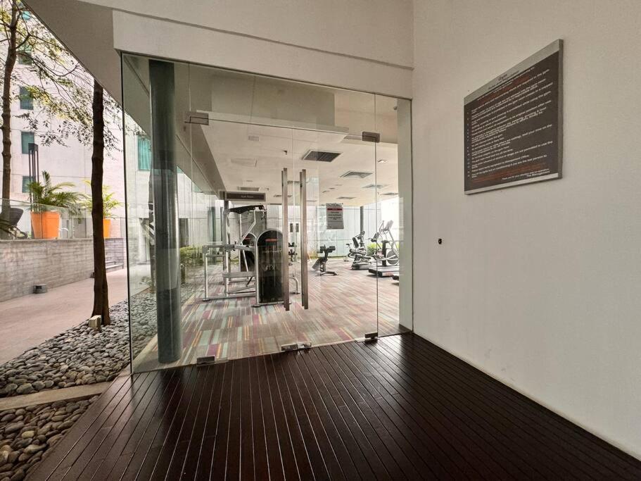 3Min KLCC Luxury 2B1B 5Pax Mercu Summer Suite