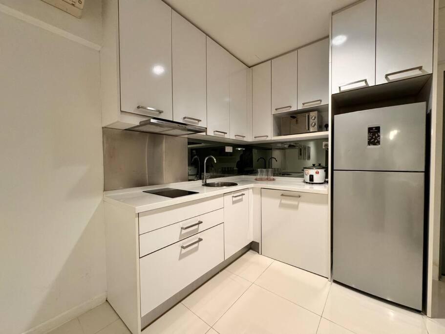 3Min KLCC Luxury 2B1B 5Pax Mercu Summer Suite