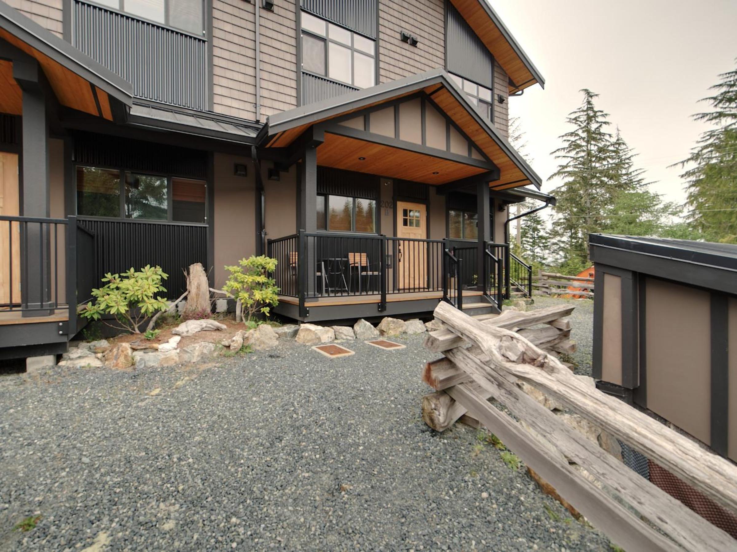 Handsome Dan's Vacation Cottage Rentals