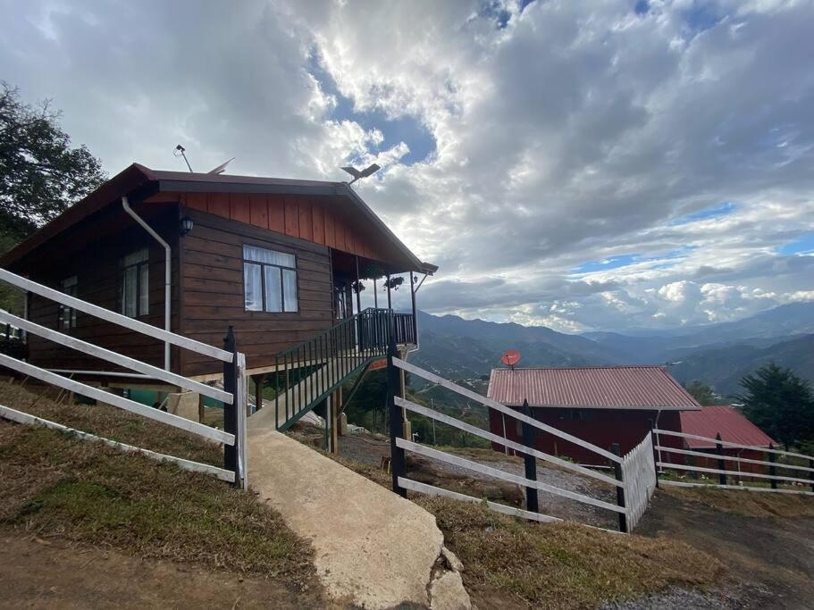 Cabaña Almirante - Enjoy the country side!