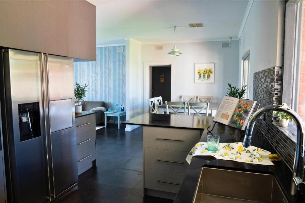Grantley Retreat 8 Grantley Ave Victor Harbor - No Linen Included