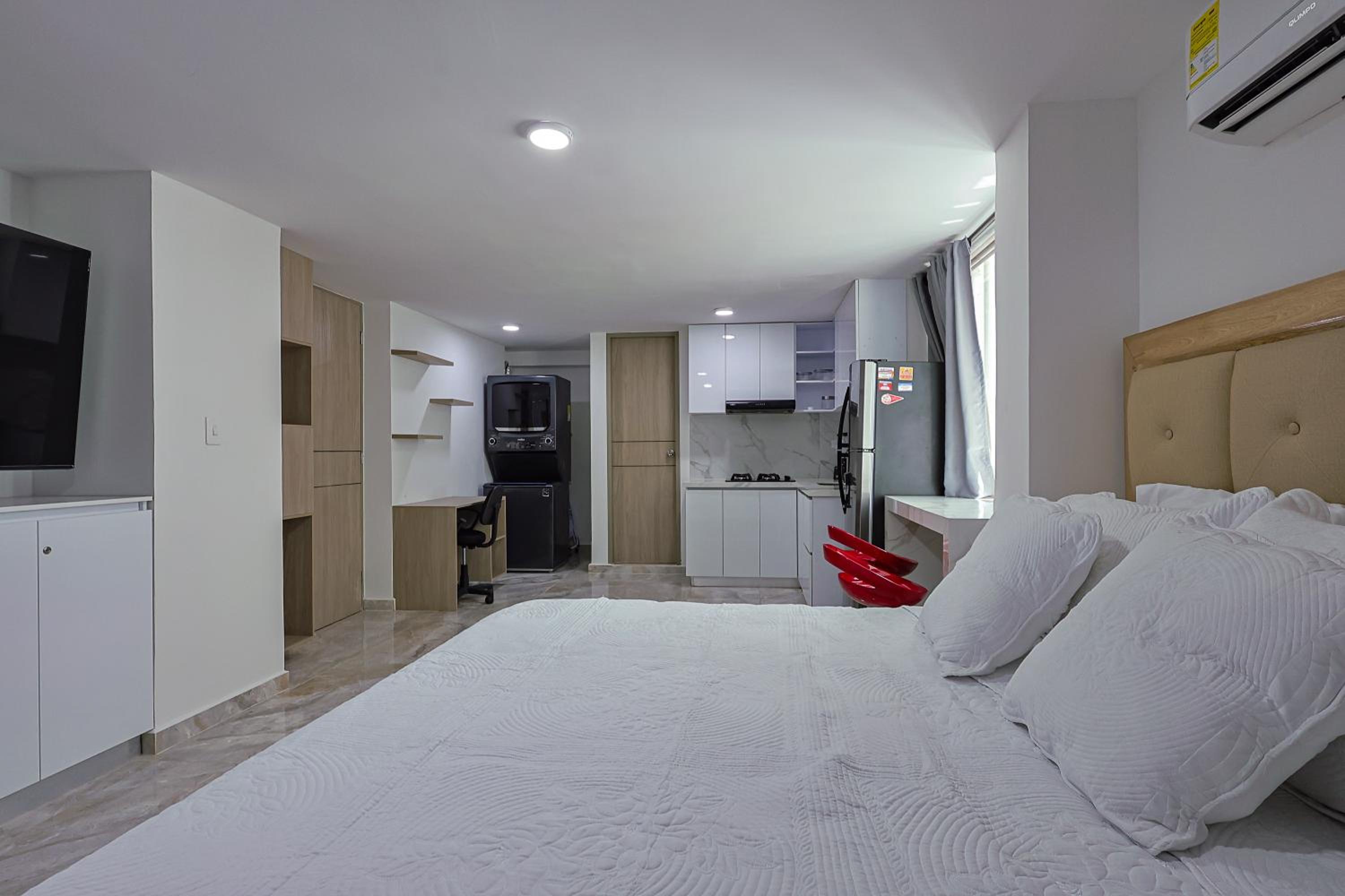Lujoso Apartamento con salida a la playa