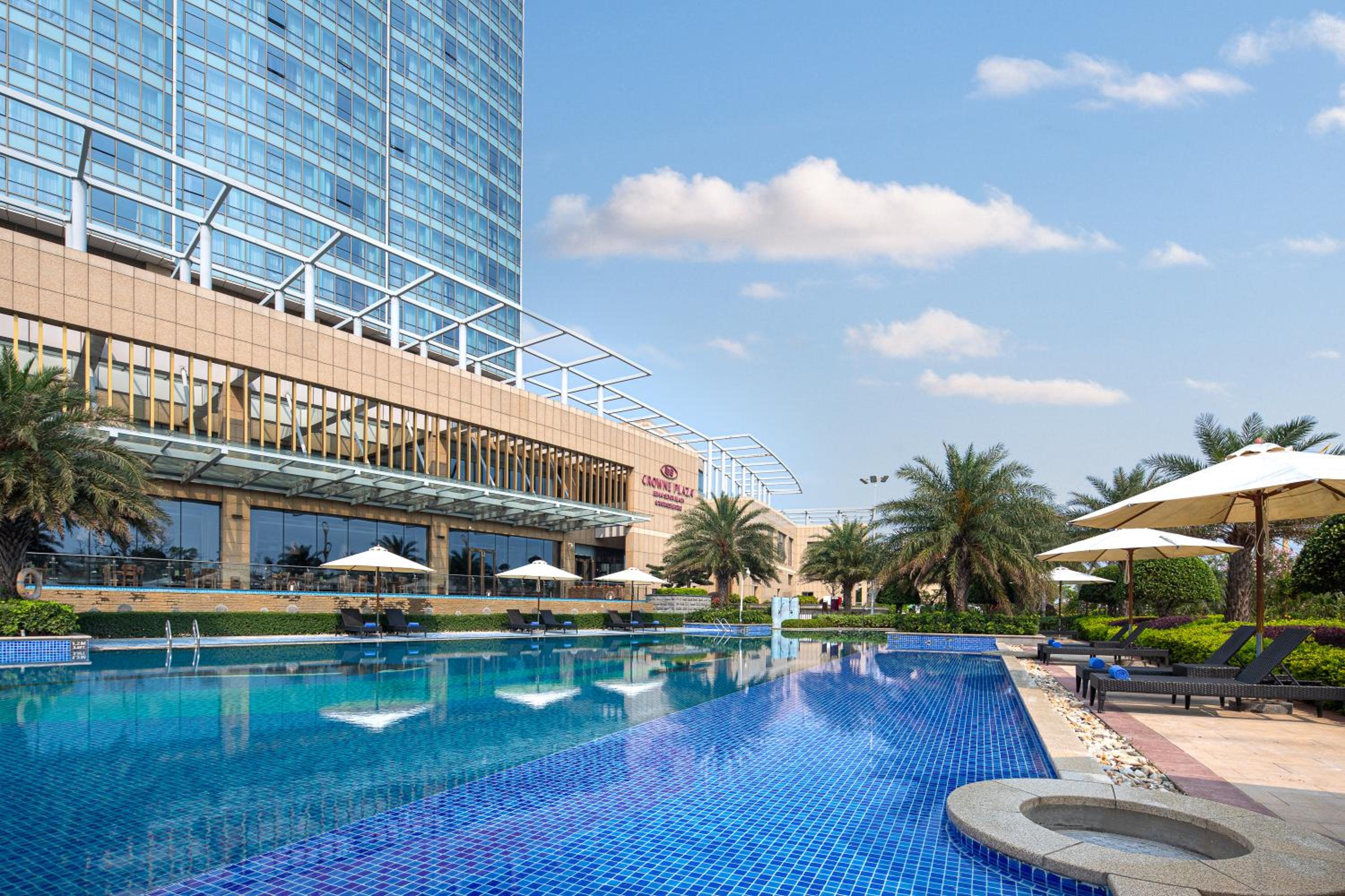 Crowne Plaza Beihai Silver Beach by IHG view 4
