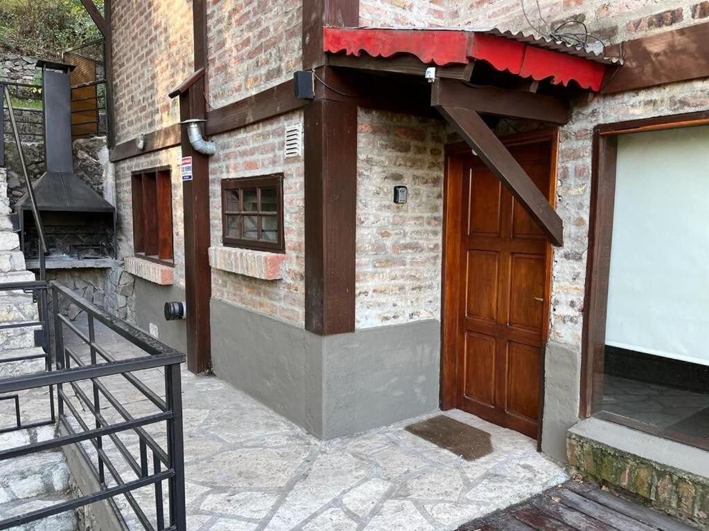Cabaña para 6 con parrilla a 2min del centro
