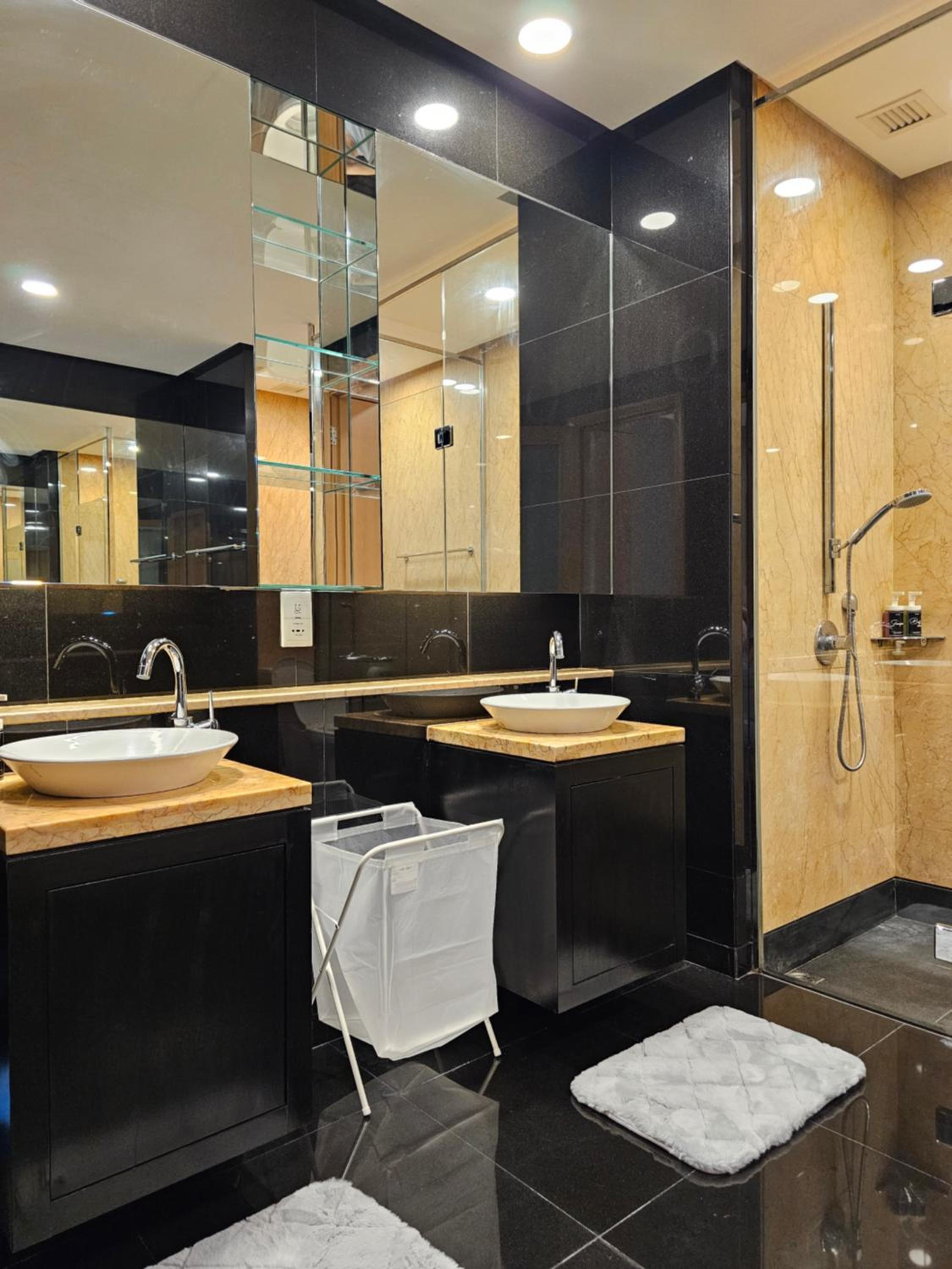 Cosy Apartment at St Mary KL City Centre