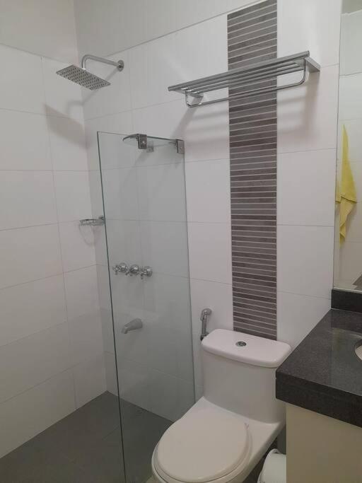 Familiar, amplio y moderno