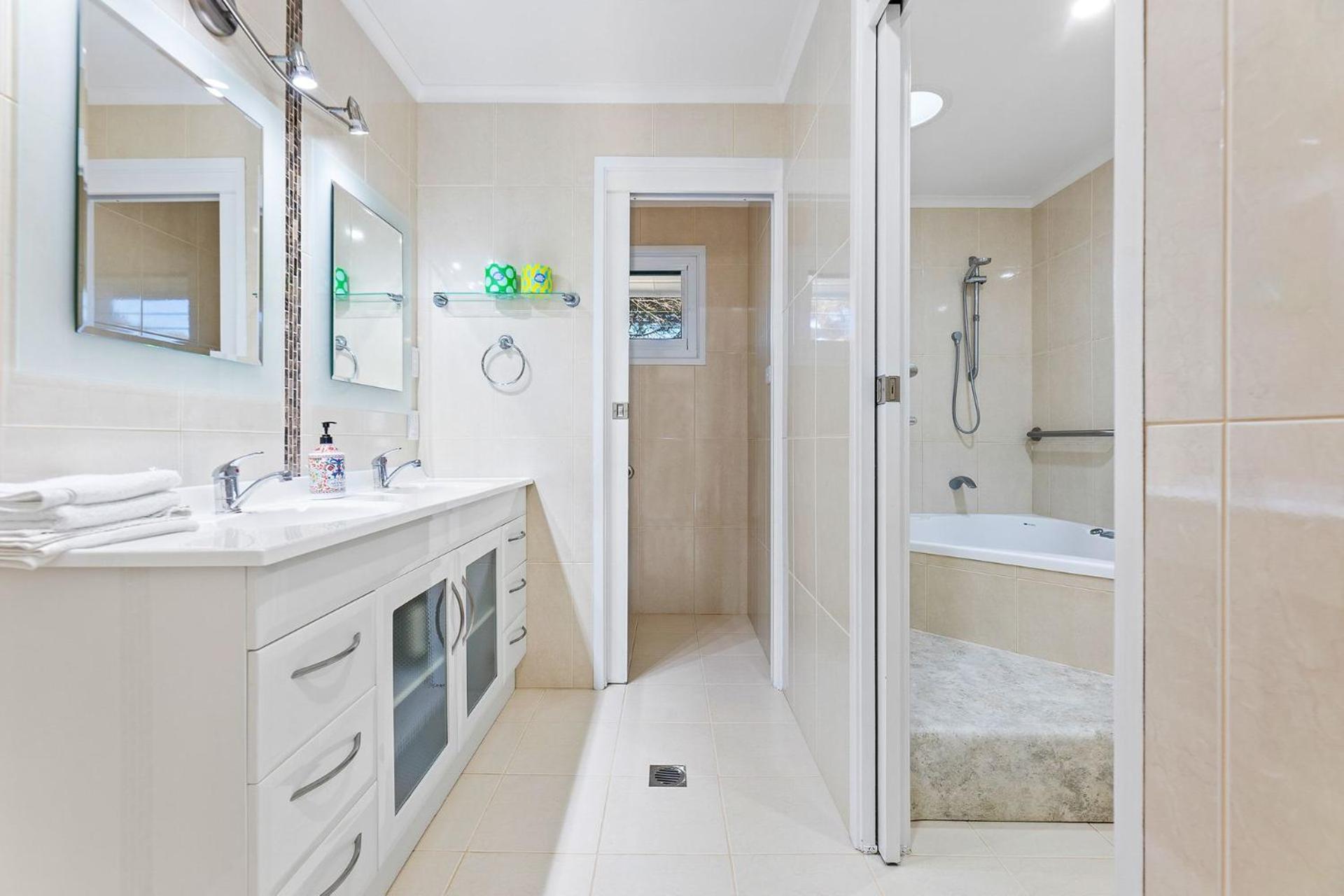 198 Mystery Bay Road, Mystery Bay