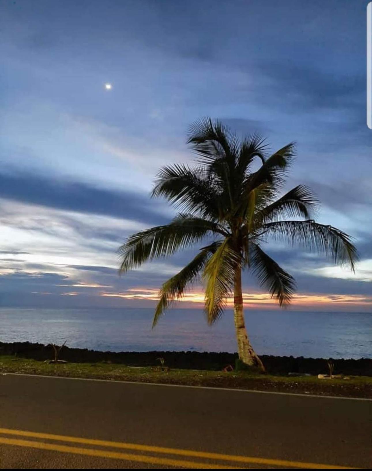 Los Almendros Beach