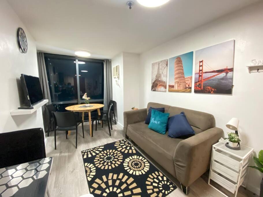 41sqm 1BR in Center of Ortigas Center view 3