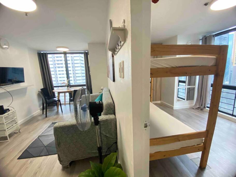 41sqm 1BR in Center of Ortigas Center view 4