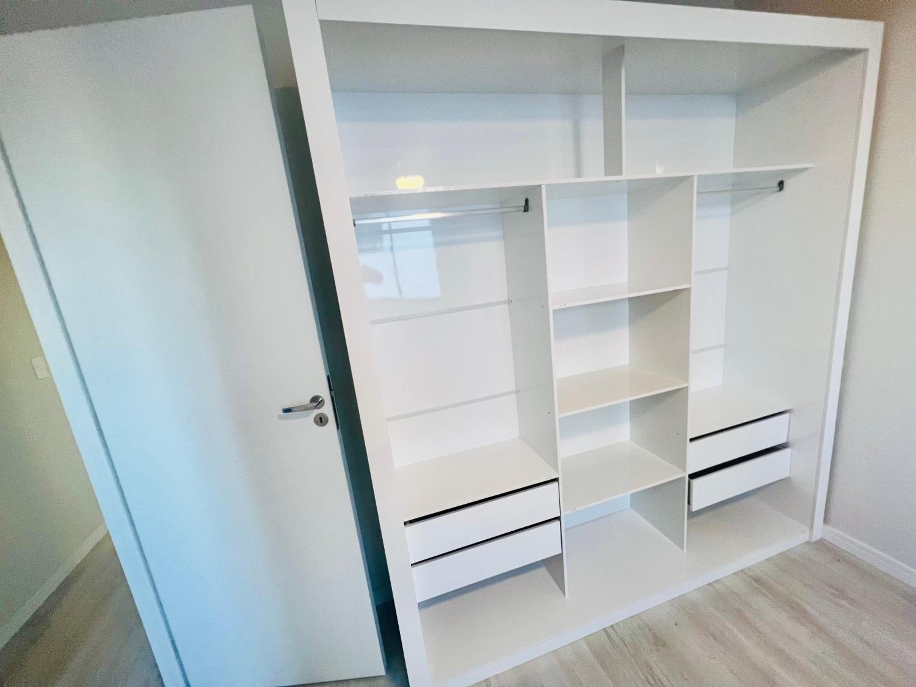 APT Moderno com muitos itens , 3 quartos e 2 vagas de garagem