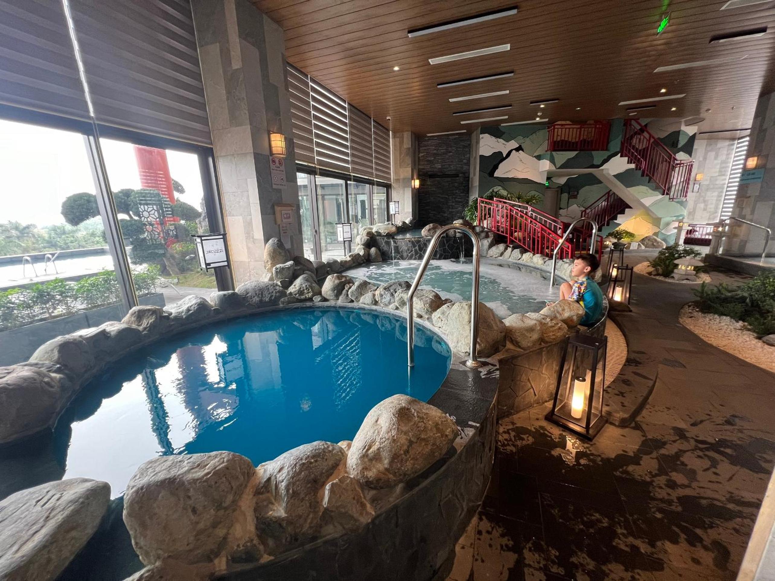 Homestay Onsen Landmark Ecopark