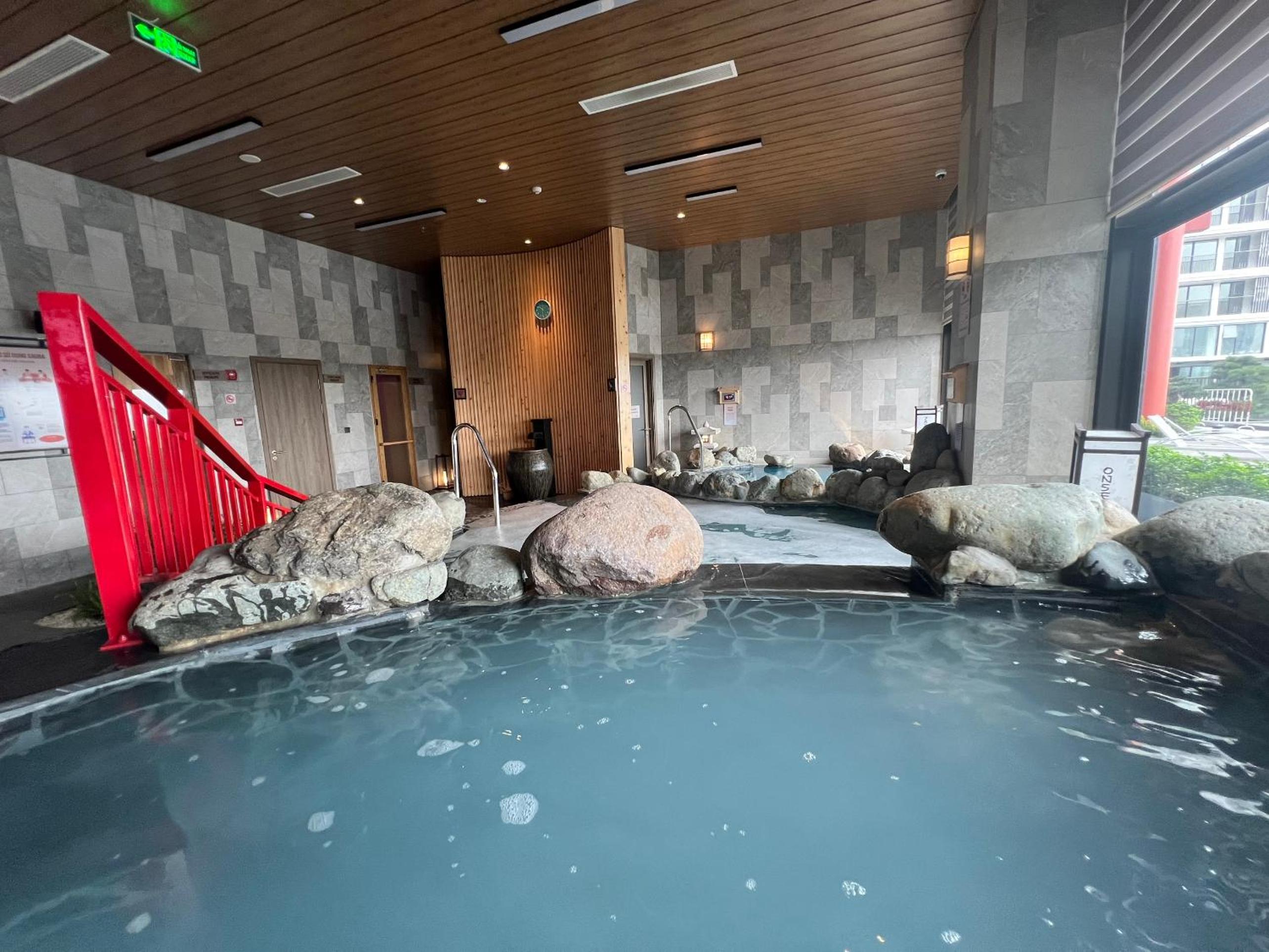 Homestay Onsen Landmark Ecopark