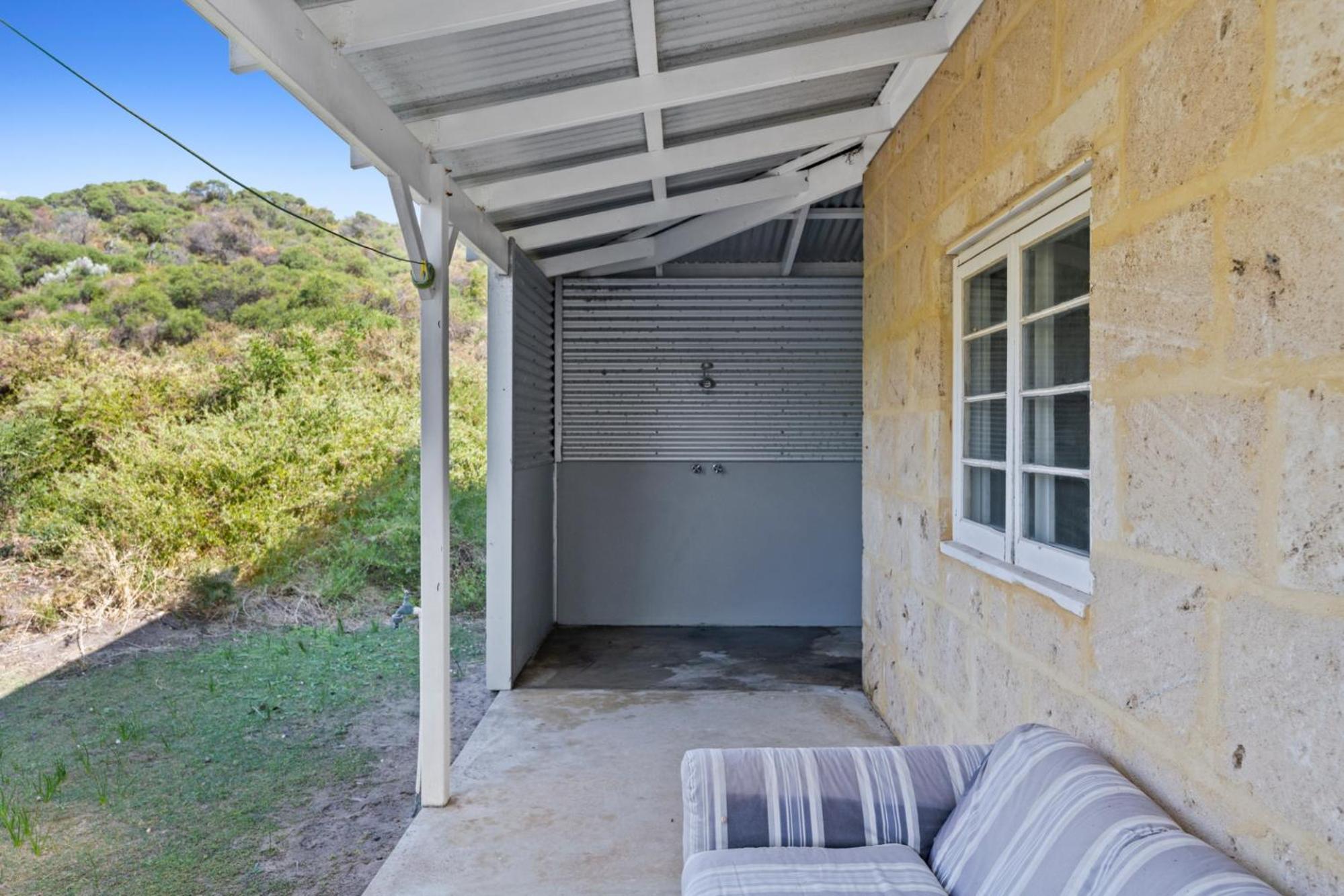 Kangaroo Cottage
