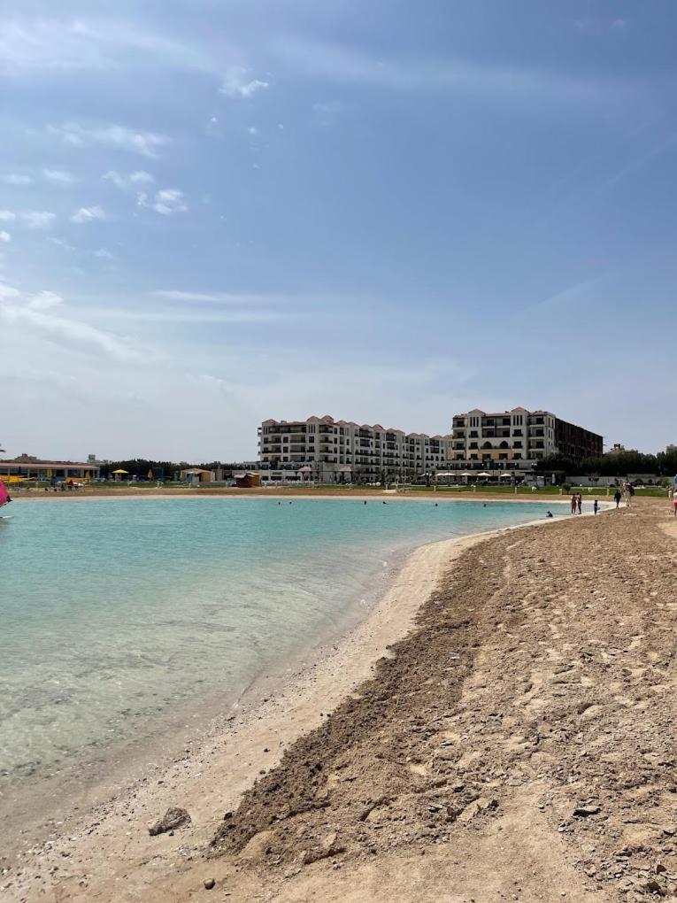 Private Room Hurghada for rent beach and pools included Not Valid for Locals