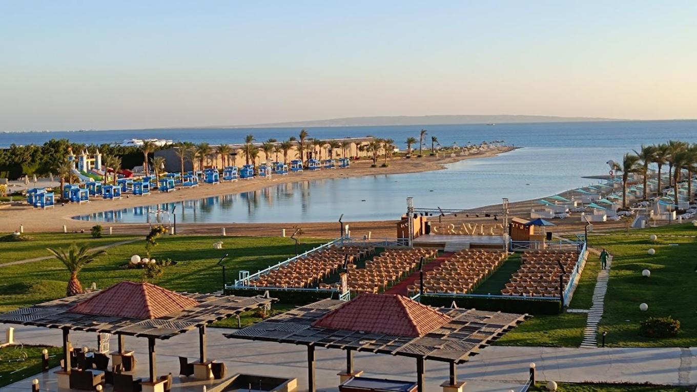 Private Room Hurghada for rent beach and pools included Not Valid for Locals