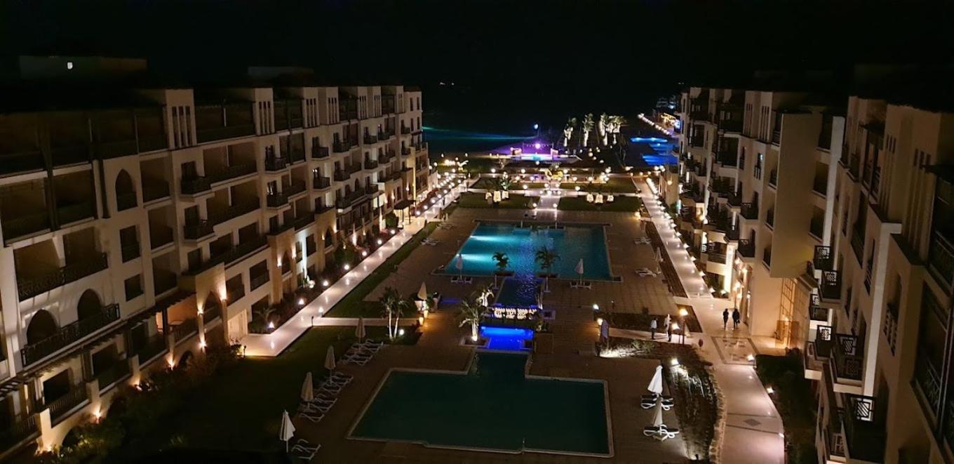 Private Room Hurghada for rent beach and pools included Not Valid for Locals