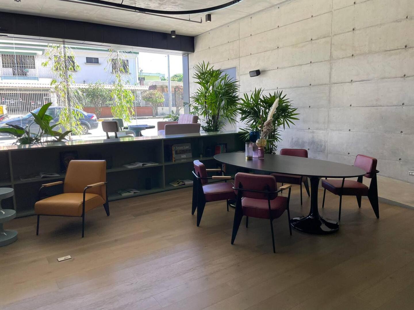 CityScape Properties 20th floor Studio 24-7 Concierge Amenities
