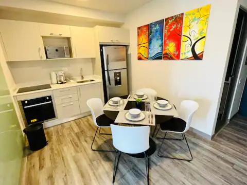 CityScape Properties 20th floor Studio 24-7 Concierge Amenities