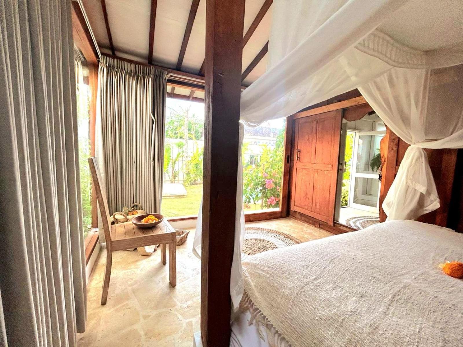 BaraJade Villas