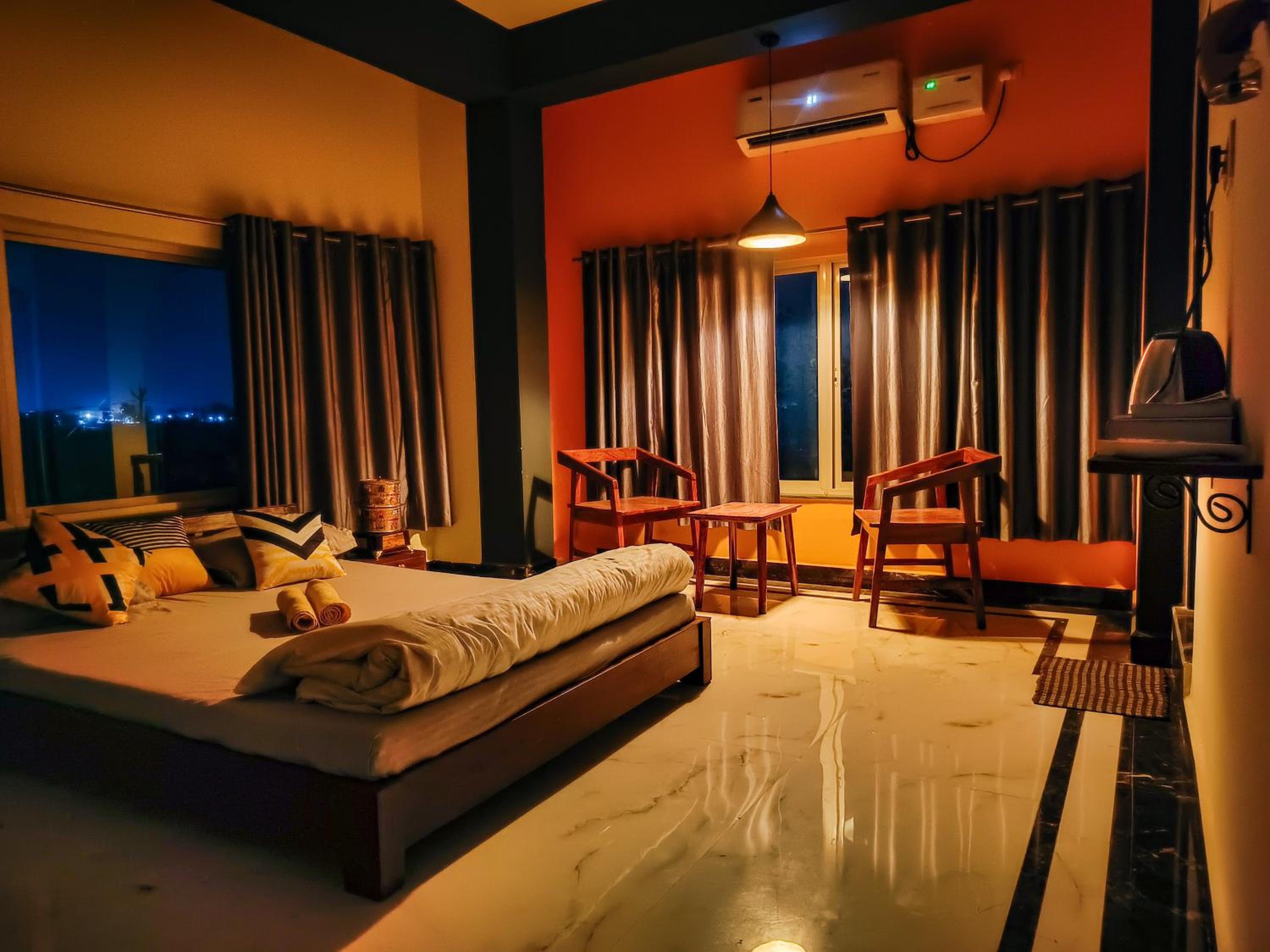 hotel room