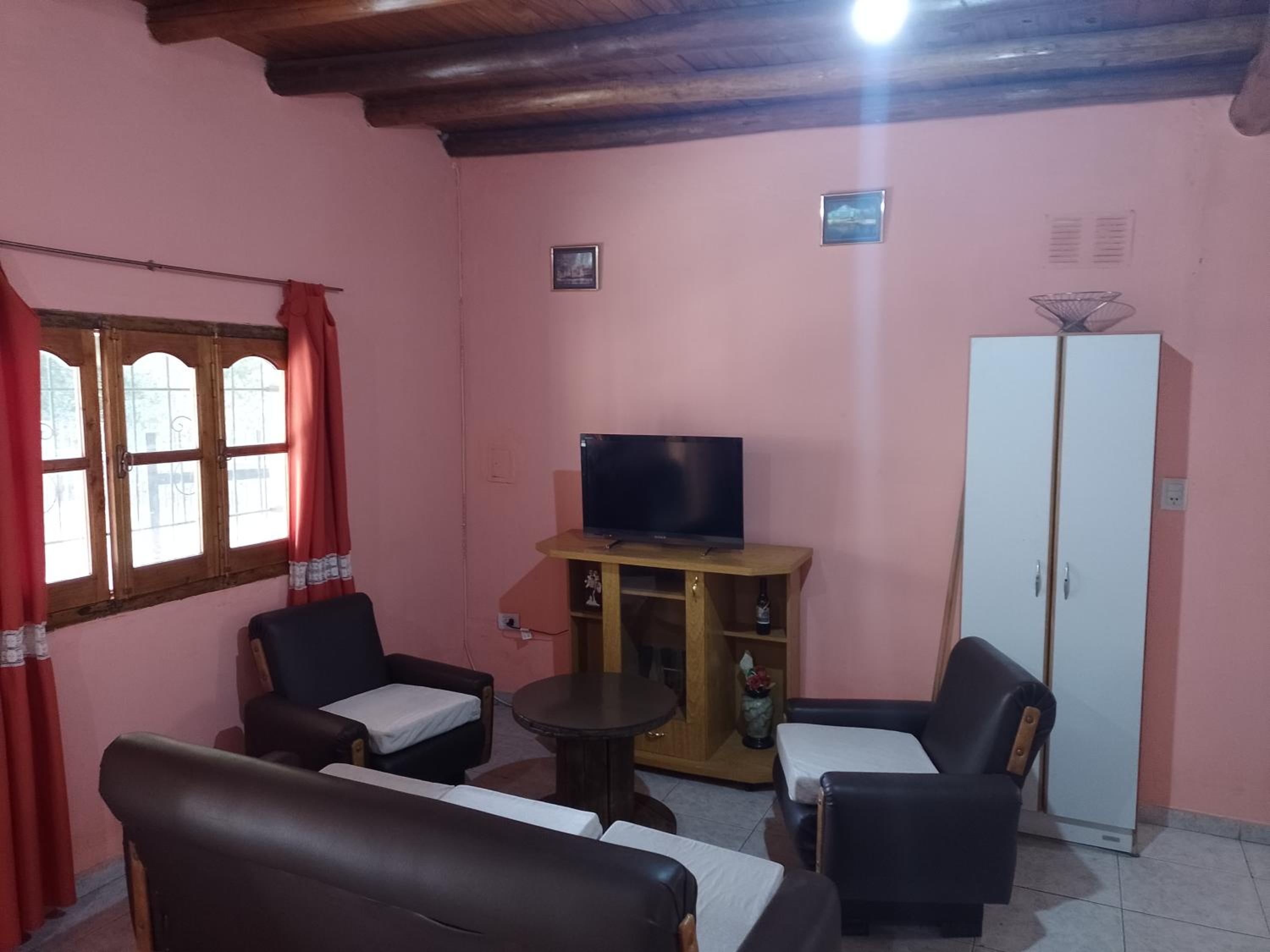Hospedaje Cabaña Lemos TUNUYAN