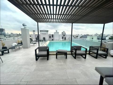 Terre Hollywood