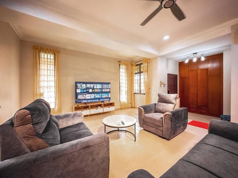 JB GatheringHouse Bungalow 5Bedroom 12pax