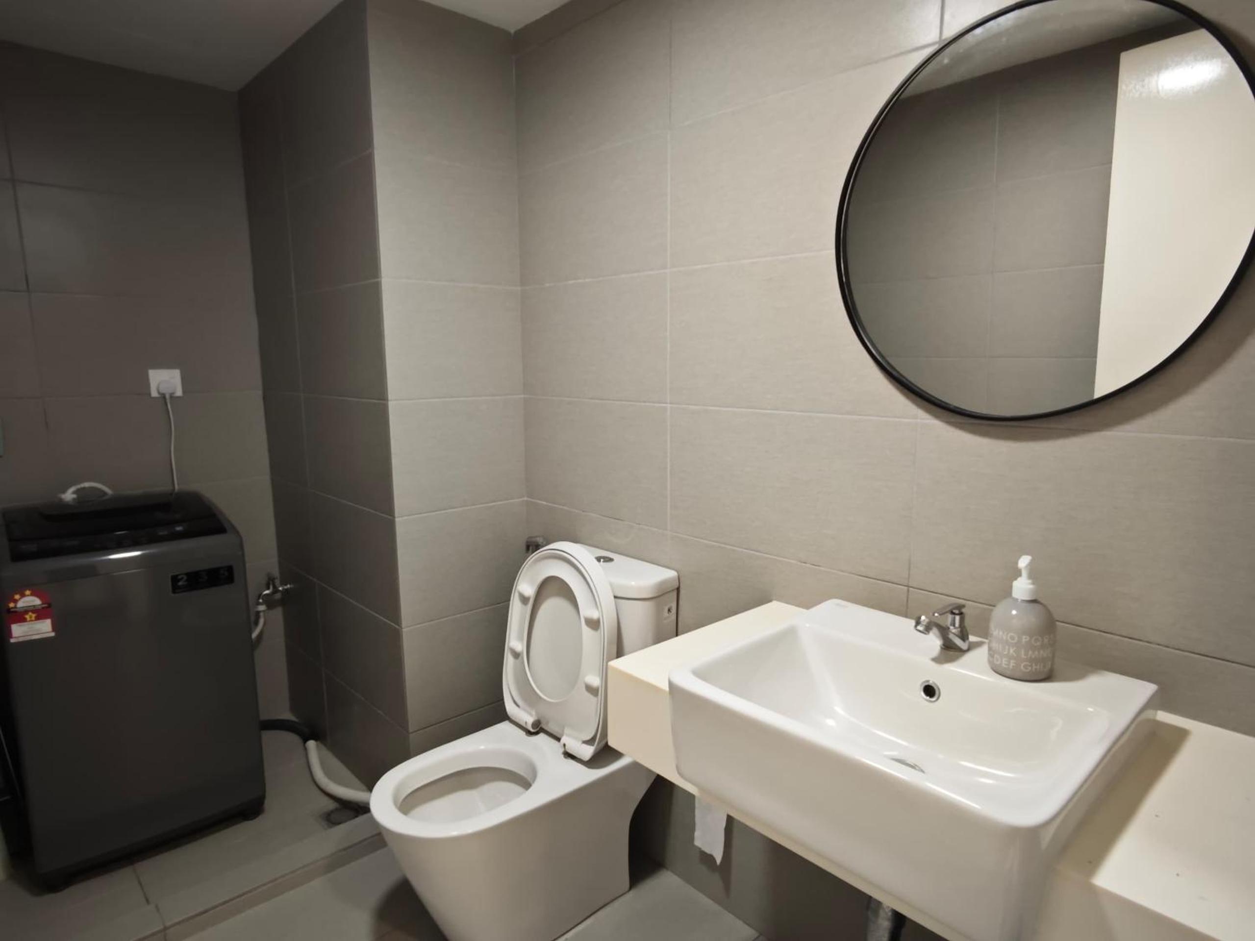 Urban Loft MRT Convenience KLCC Nearby in EKO CHERAS