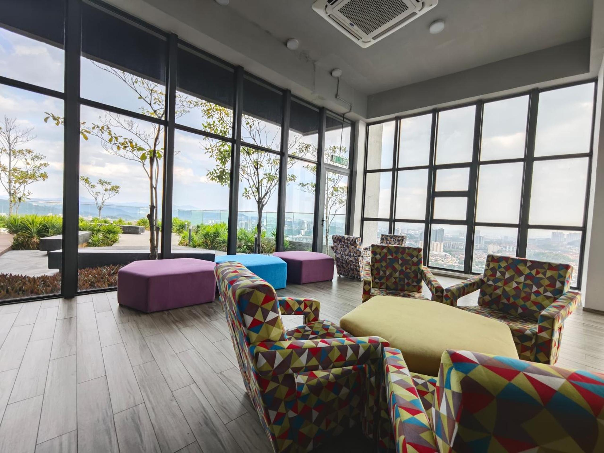 Urban Loft MRT Convenience KLCC Nearby in EKO CHERAS