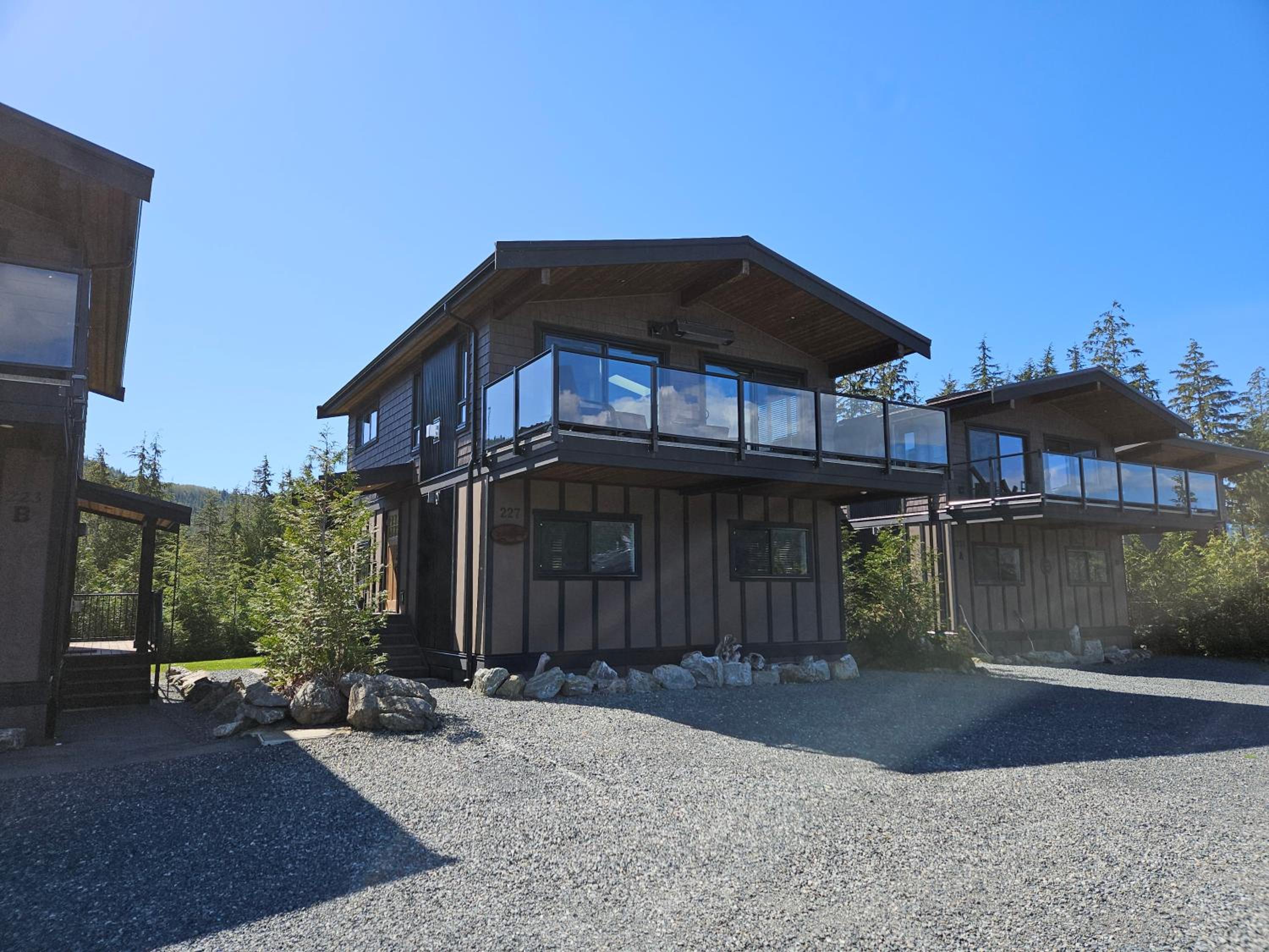 Handsome Dan's Vacation Cottage Rentals
