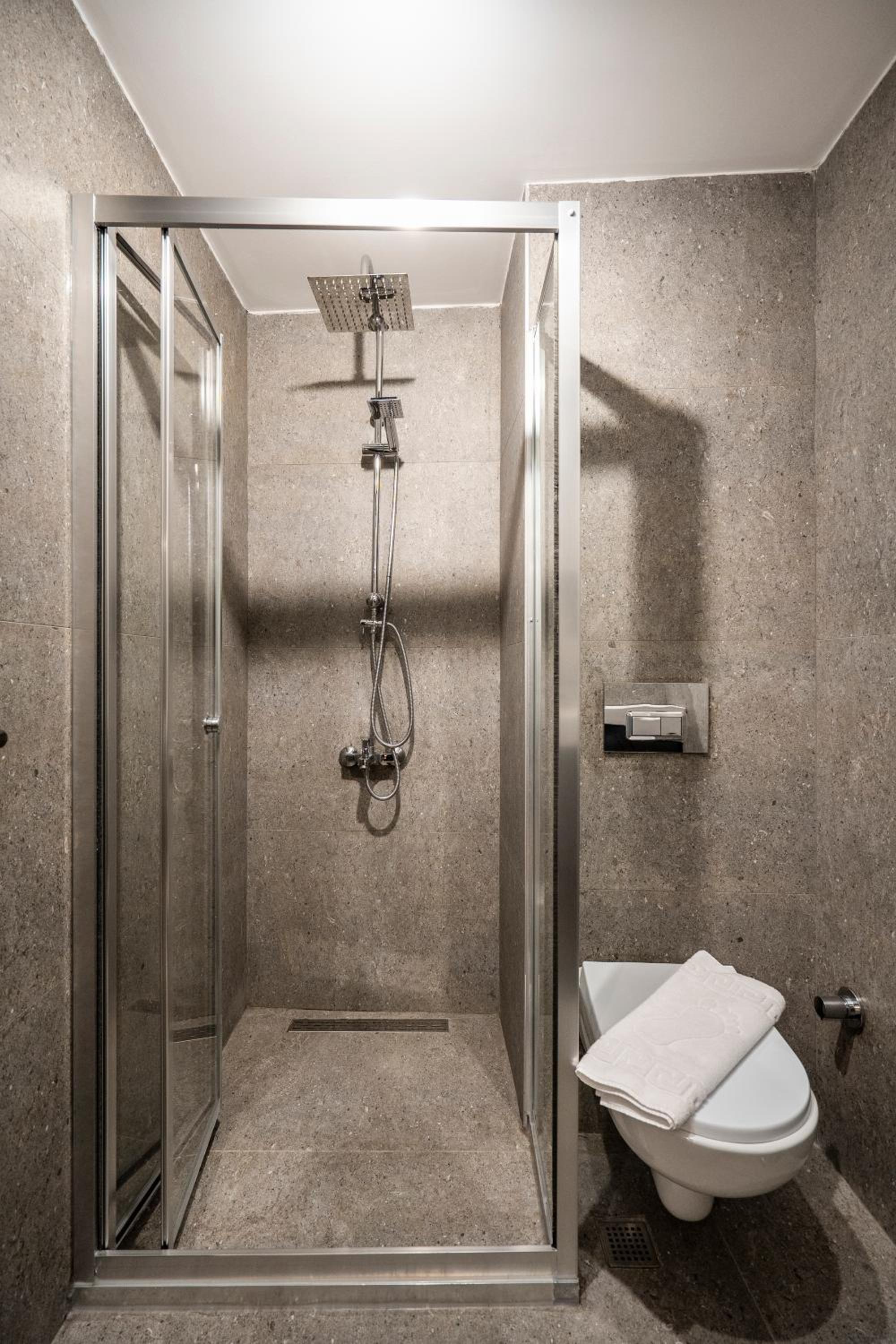 Sayeban Gold Hotel - Image 48