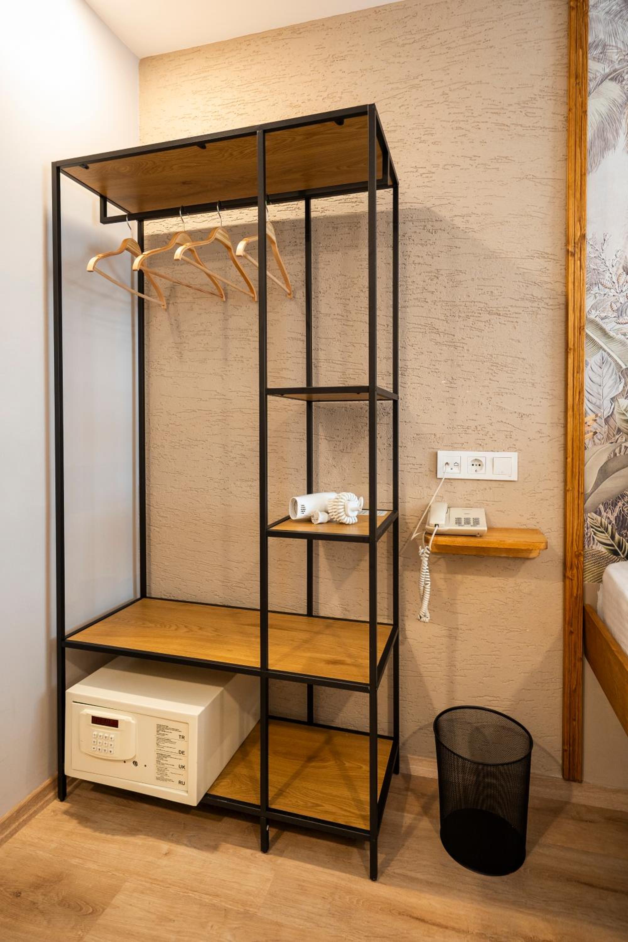 Sayeban Gold Hotel - Image 38