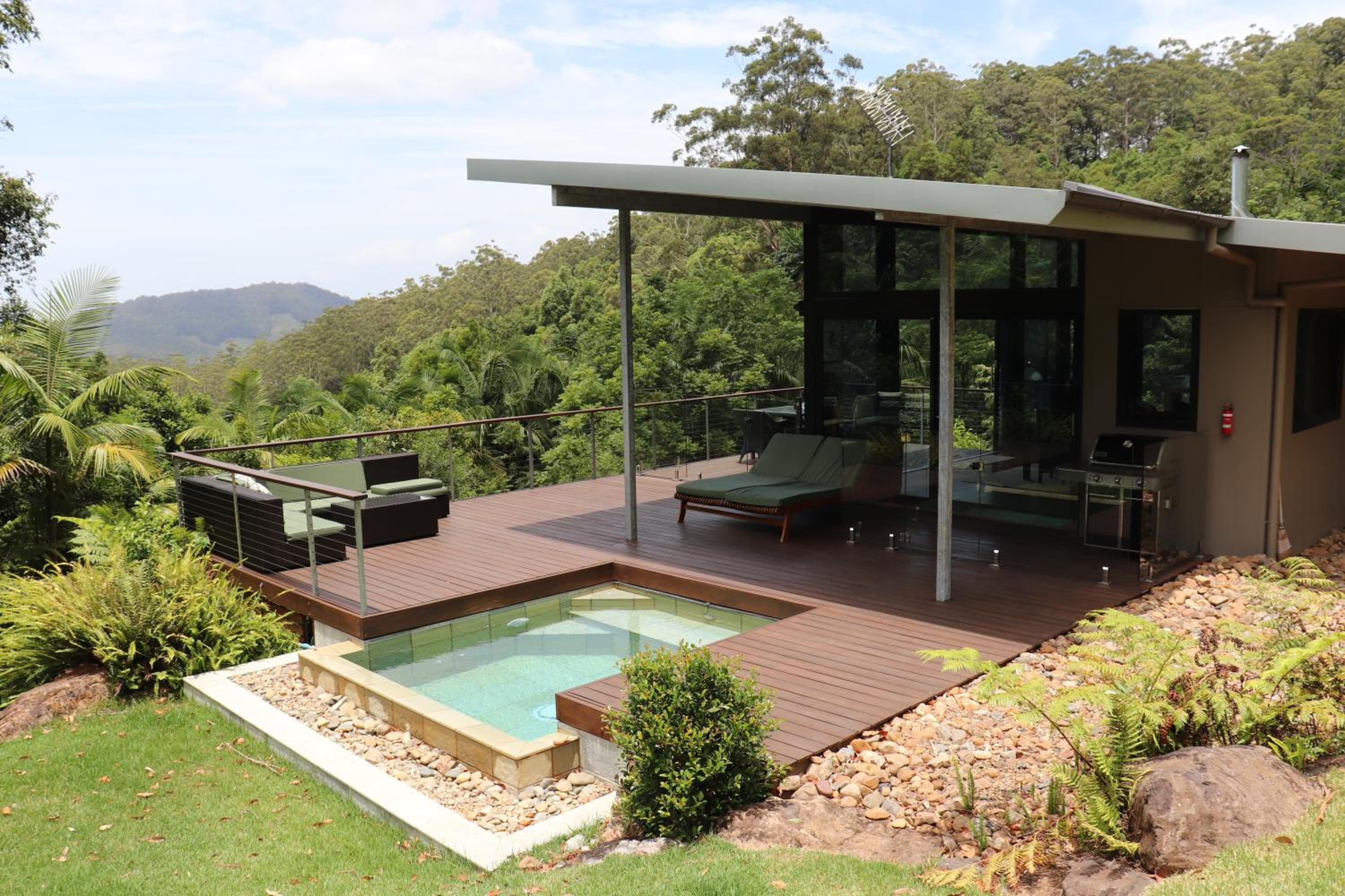 Crystal Creek Rainforest Retreat
