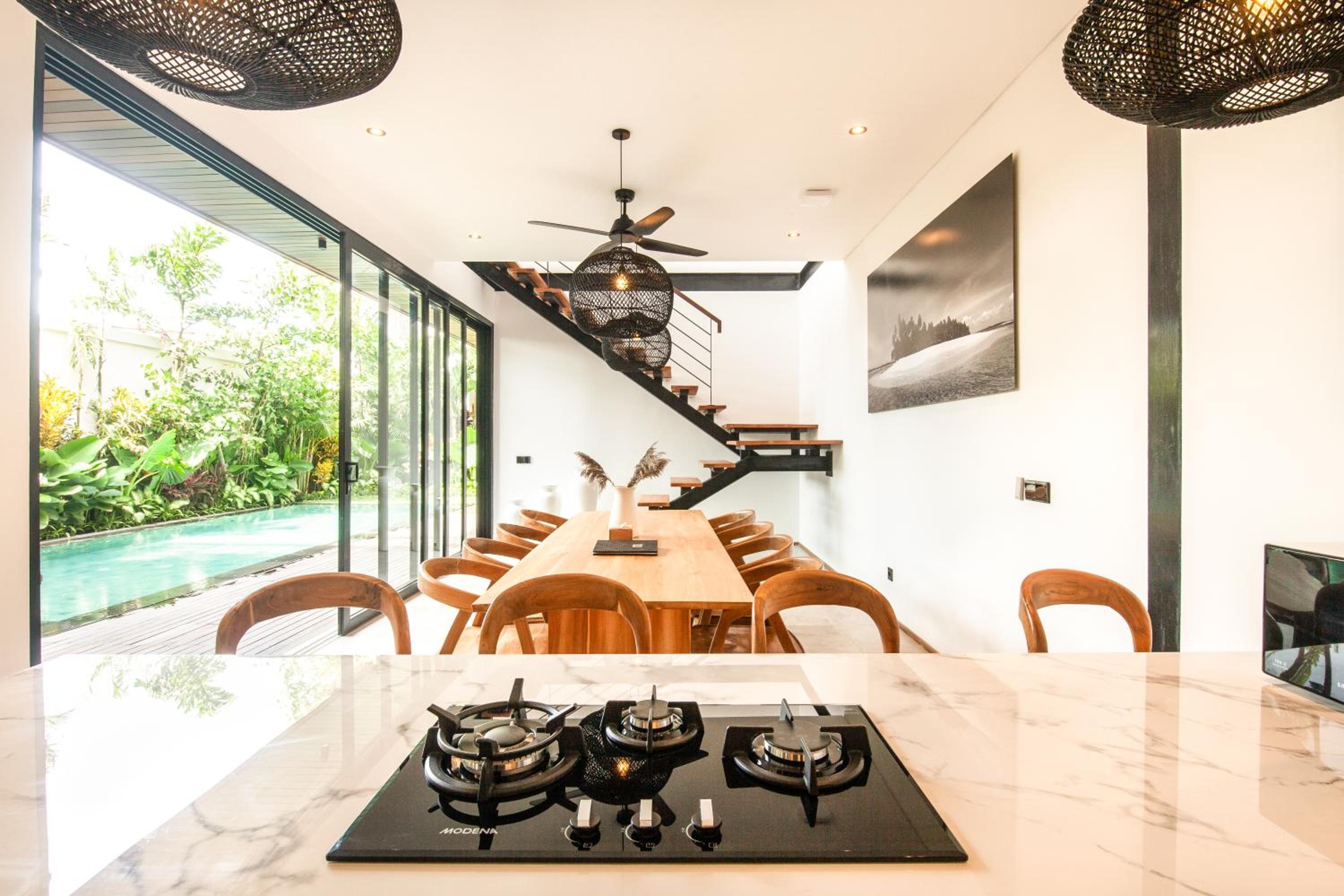 Beachside Bliss New 5BR Villa Canggu view 5