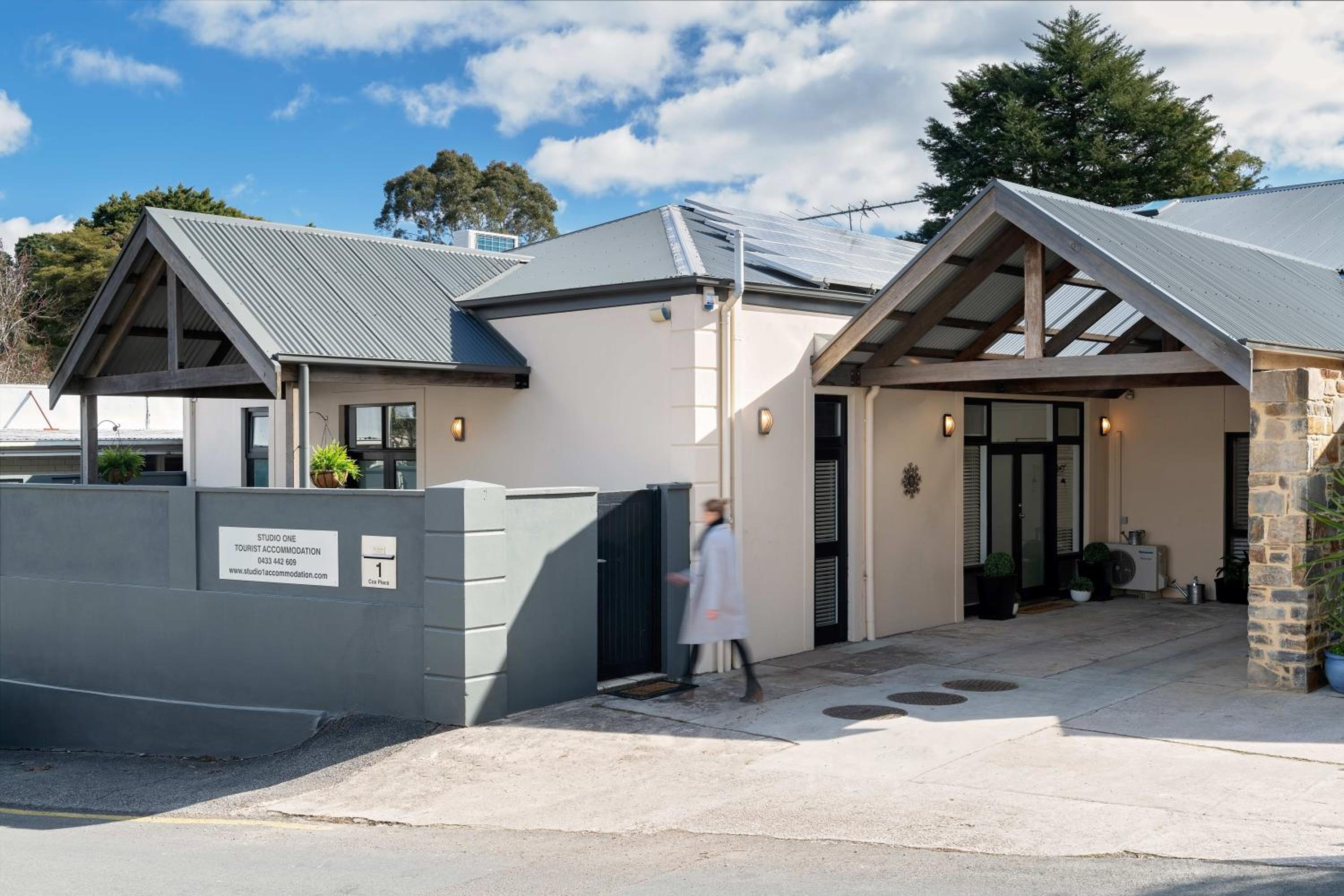 Hotel Studio One Crafers