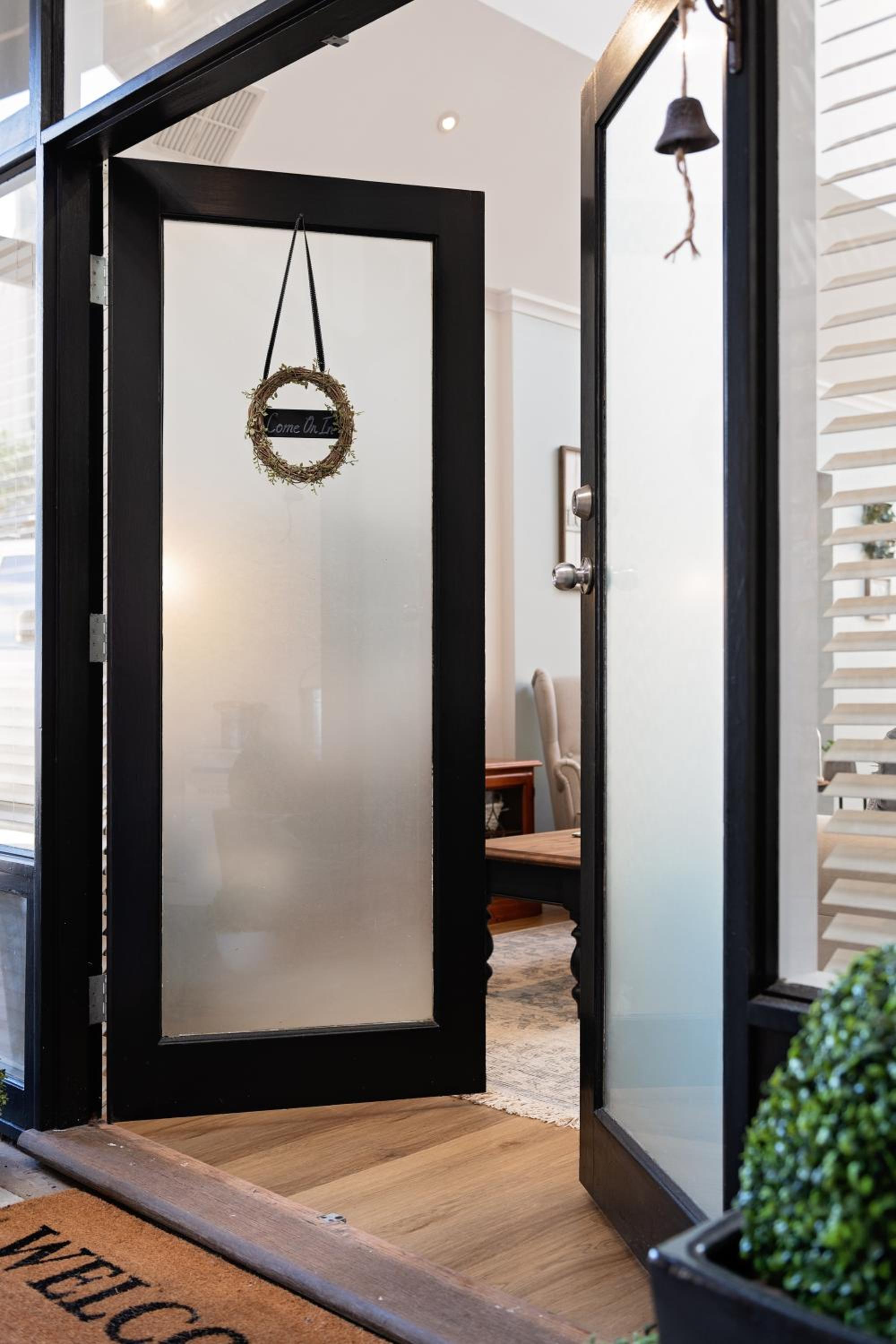 Studio One Crafers