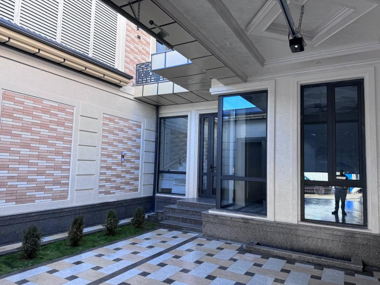 Davron House-Villa