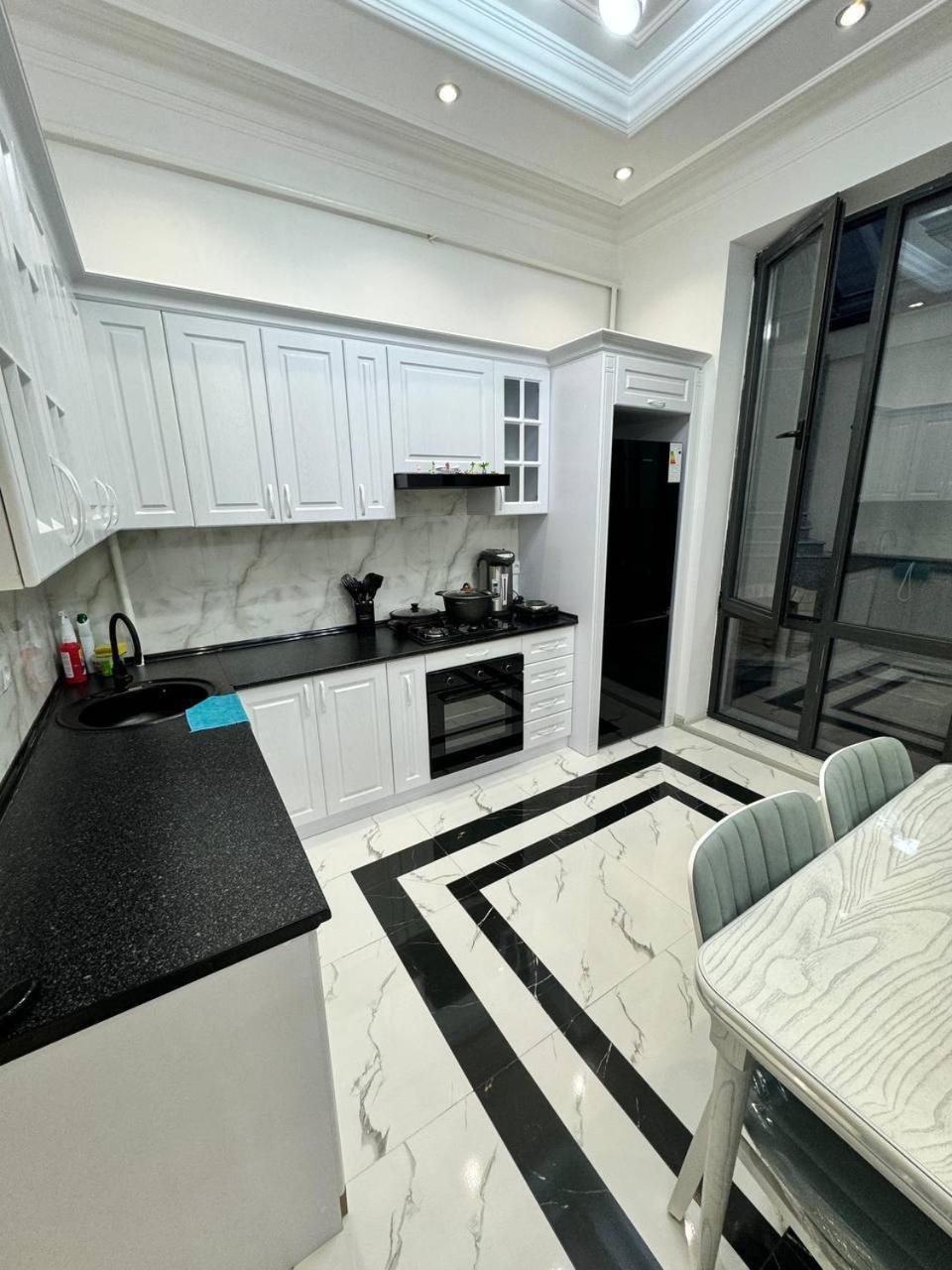 Davron House-Villa