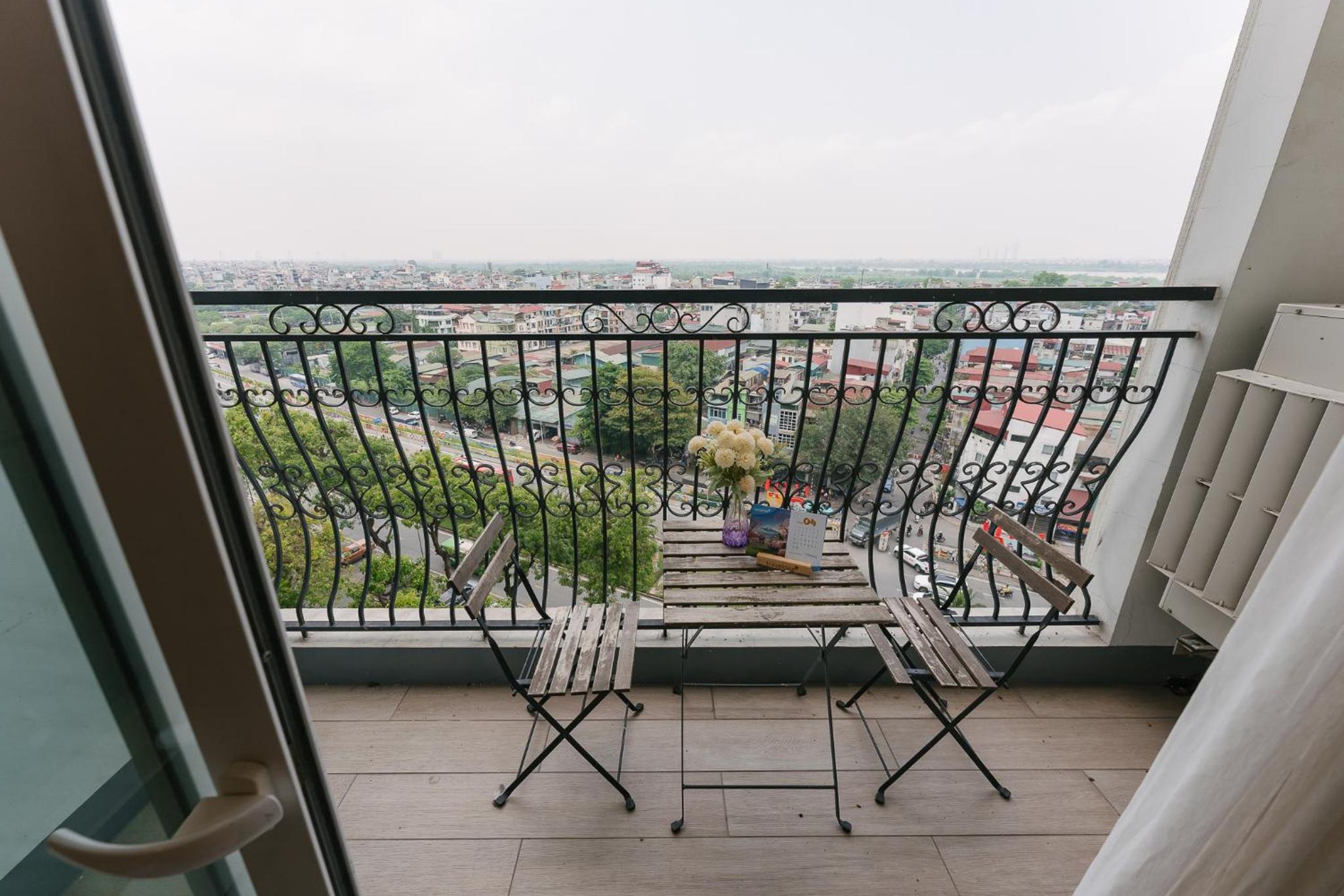 Hi-Home Suites - Hanoi Downtown Aqua Central