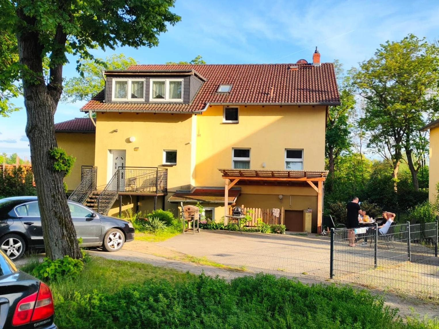 FeWo NAHE Berlin für bis zu 8 Monteure