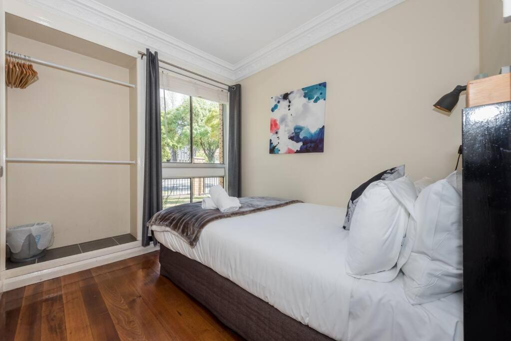 Stay Belgravia House